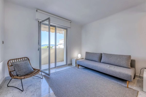 Cannes Palm Beach – One-bedroom apartment with terrace — photo 7