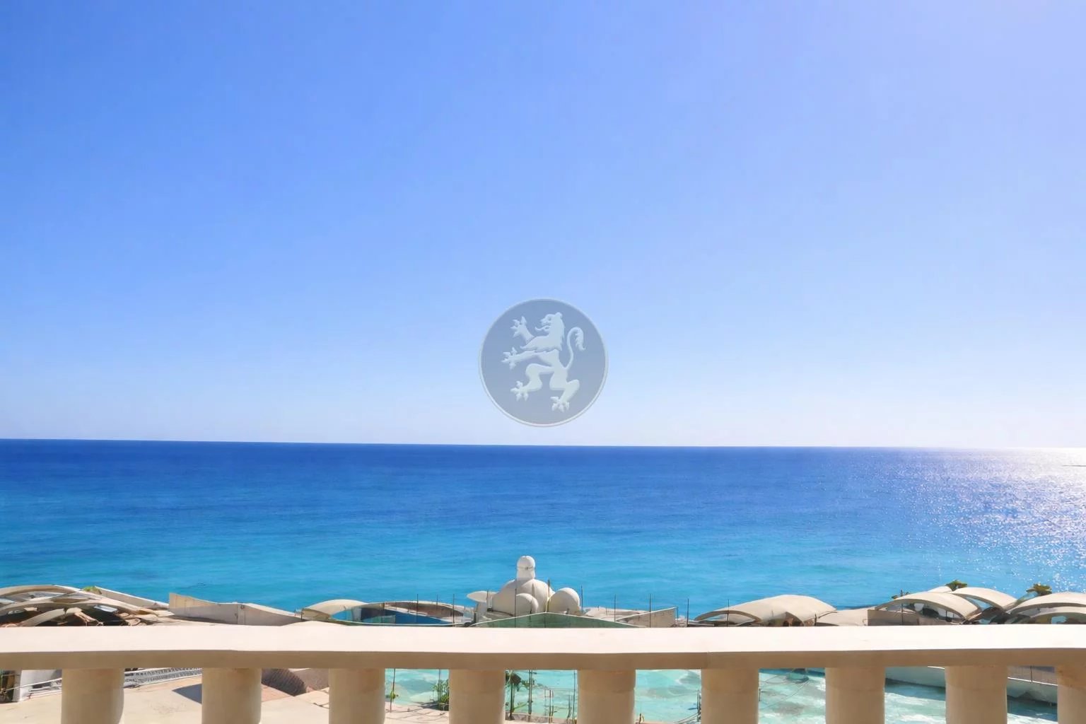 Agence immobilière de Lion Crest Realty