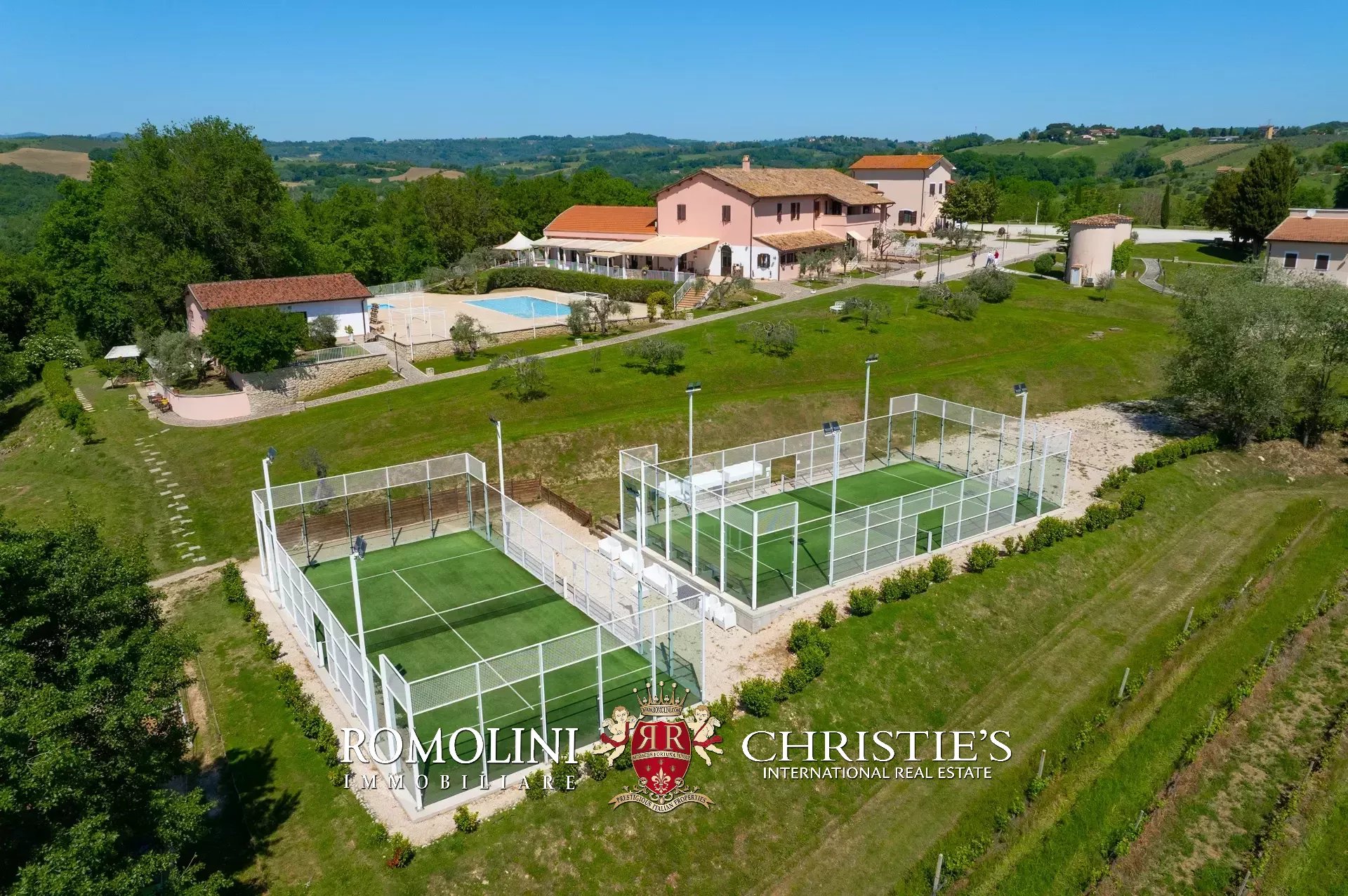 35 Bedroom Villa/Townhouse's Image 10