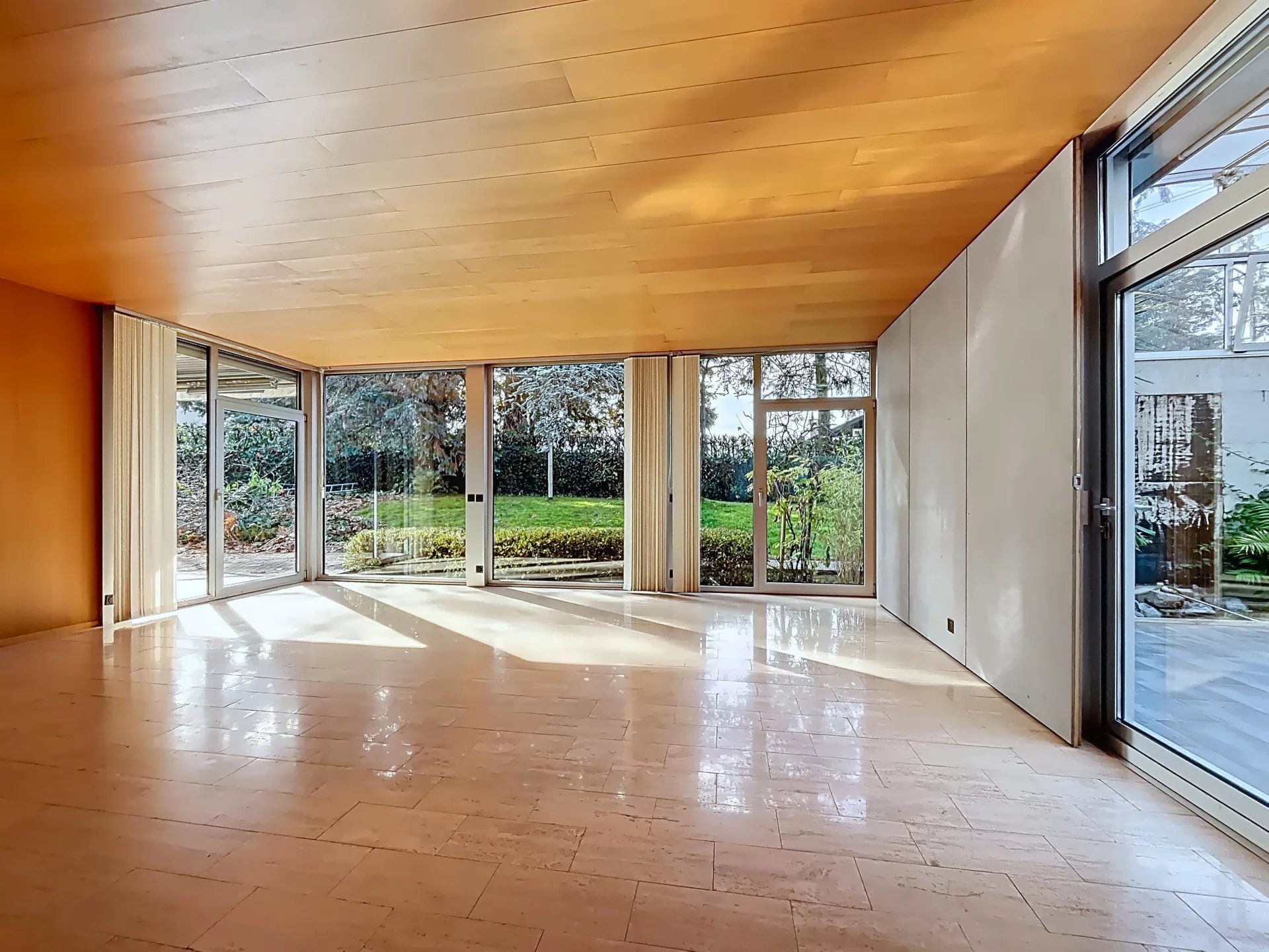 Propriété familiale modulable avec 3 logements