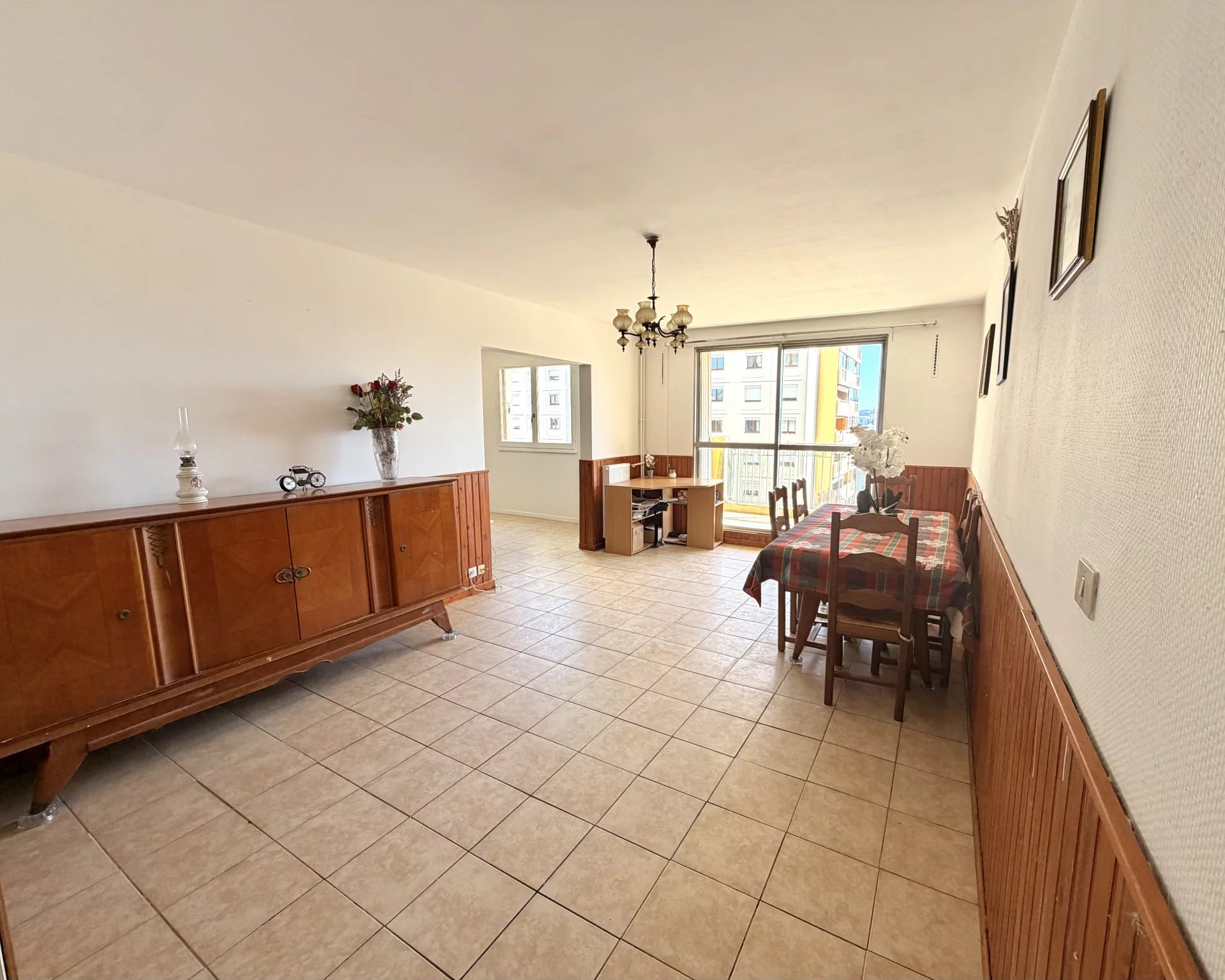 Sale Apartment Vitrolles