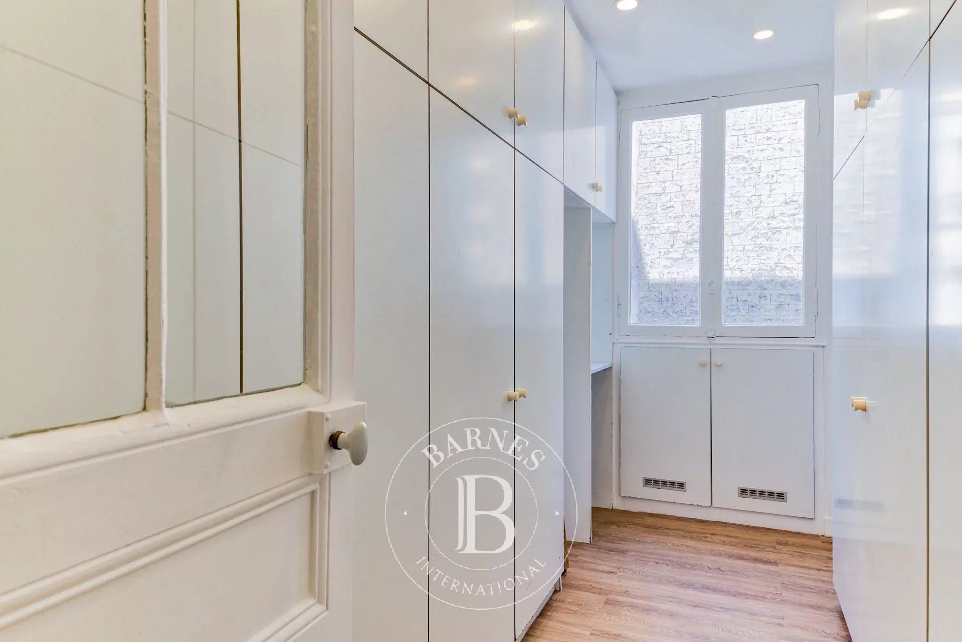 Daire Paris 9ème - picture 13