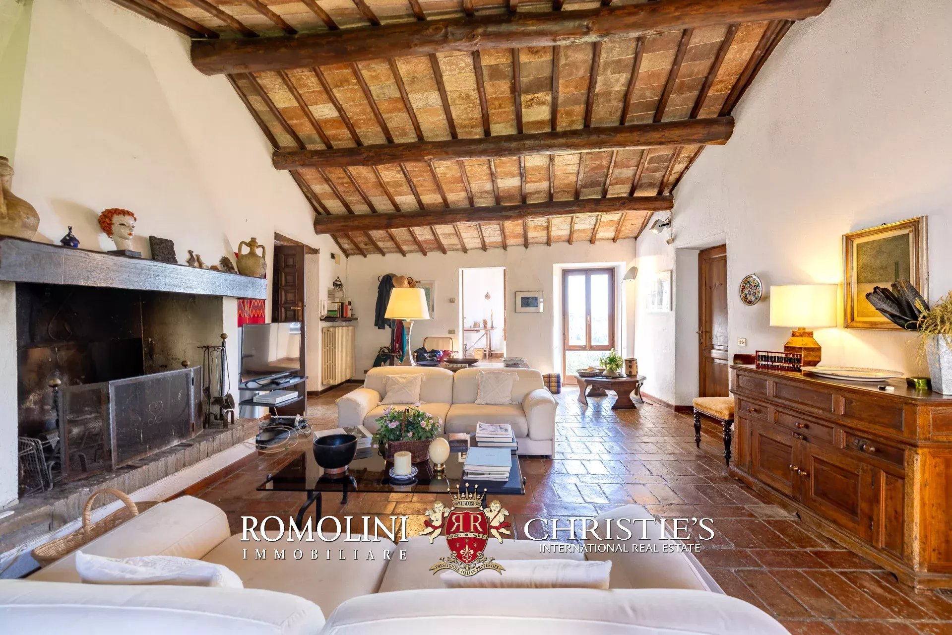 4 Bedroom Villa/Townhouse's Image 41