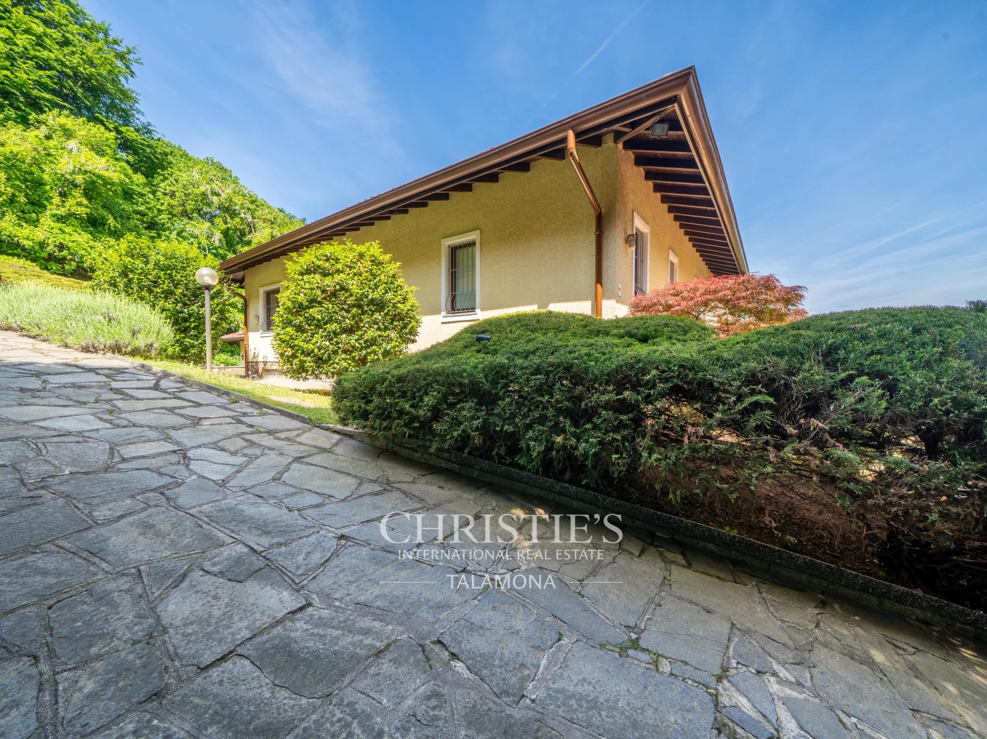 Villa/Townhouse's Image 9