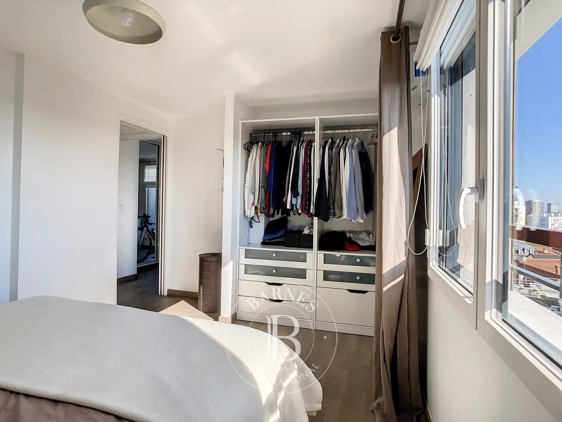 Suresnes  - Piso 4 Cuartos 4 Habitaciones - picture 13