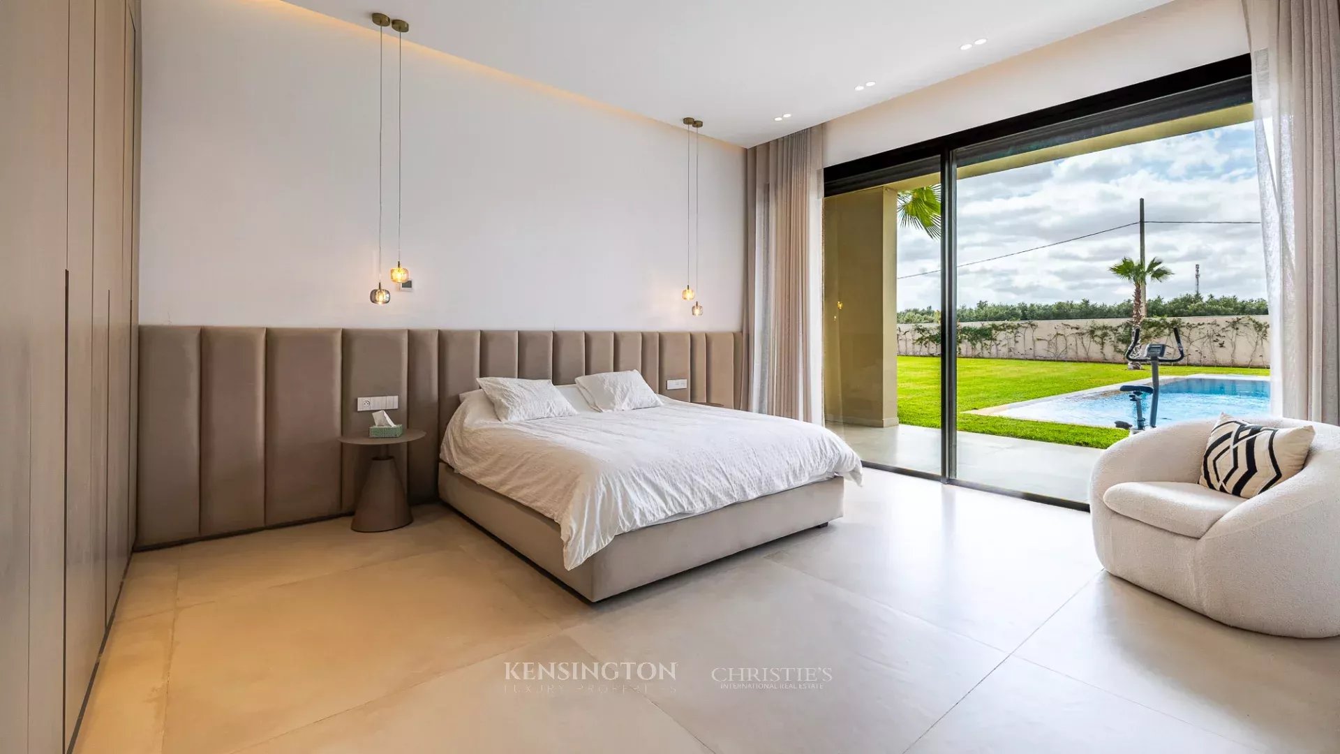 4 Bedroom Villa/Townhouse's Image 34