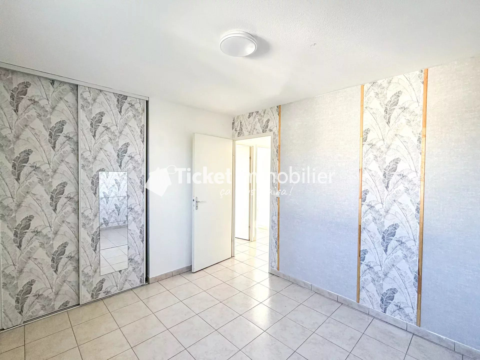 MAISON T4 84m2 AVEC GARAGE, JARDIN, 3 CHAMBRES ETC ... — photo 8