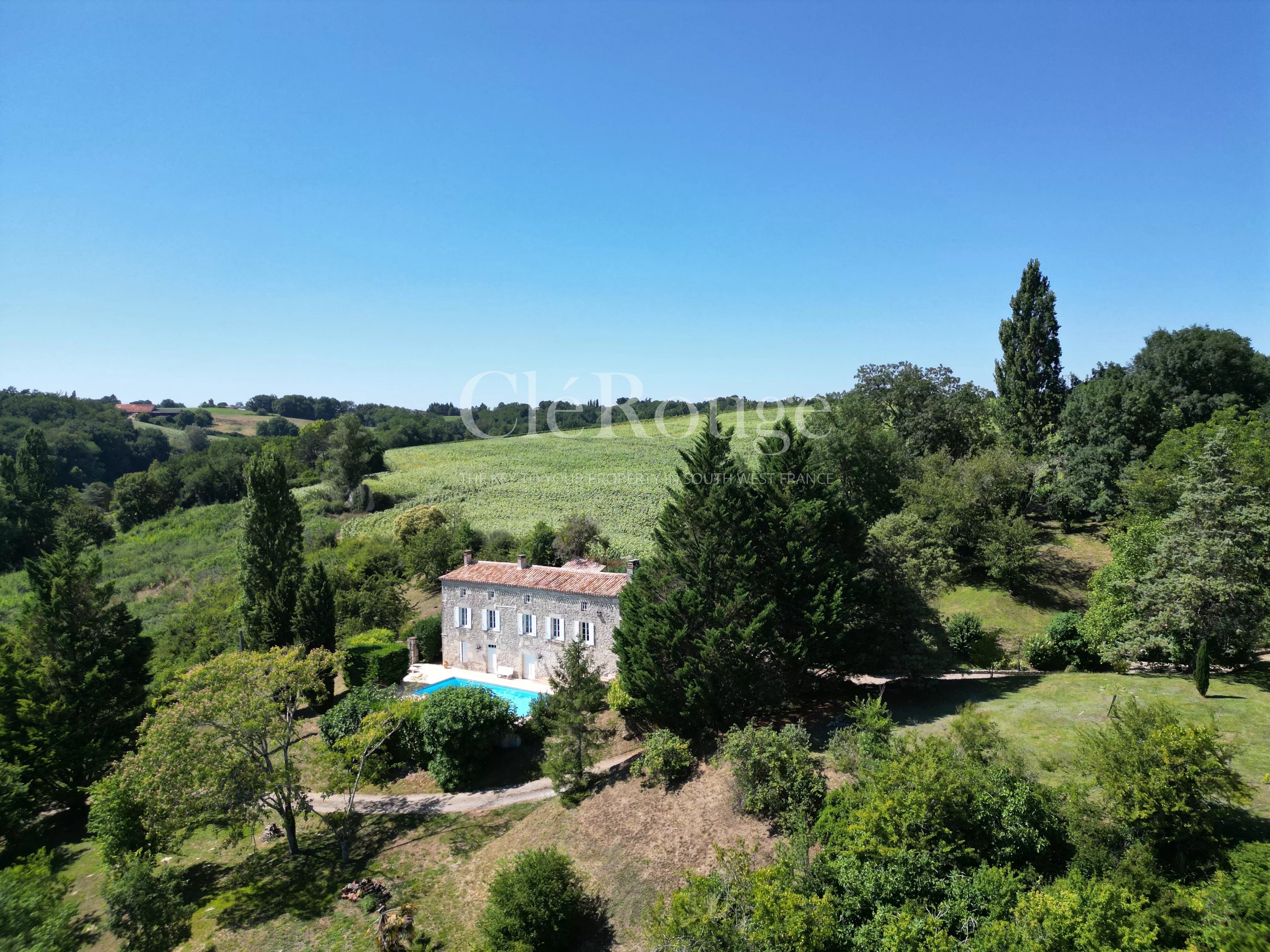 House in Duras - view 1