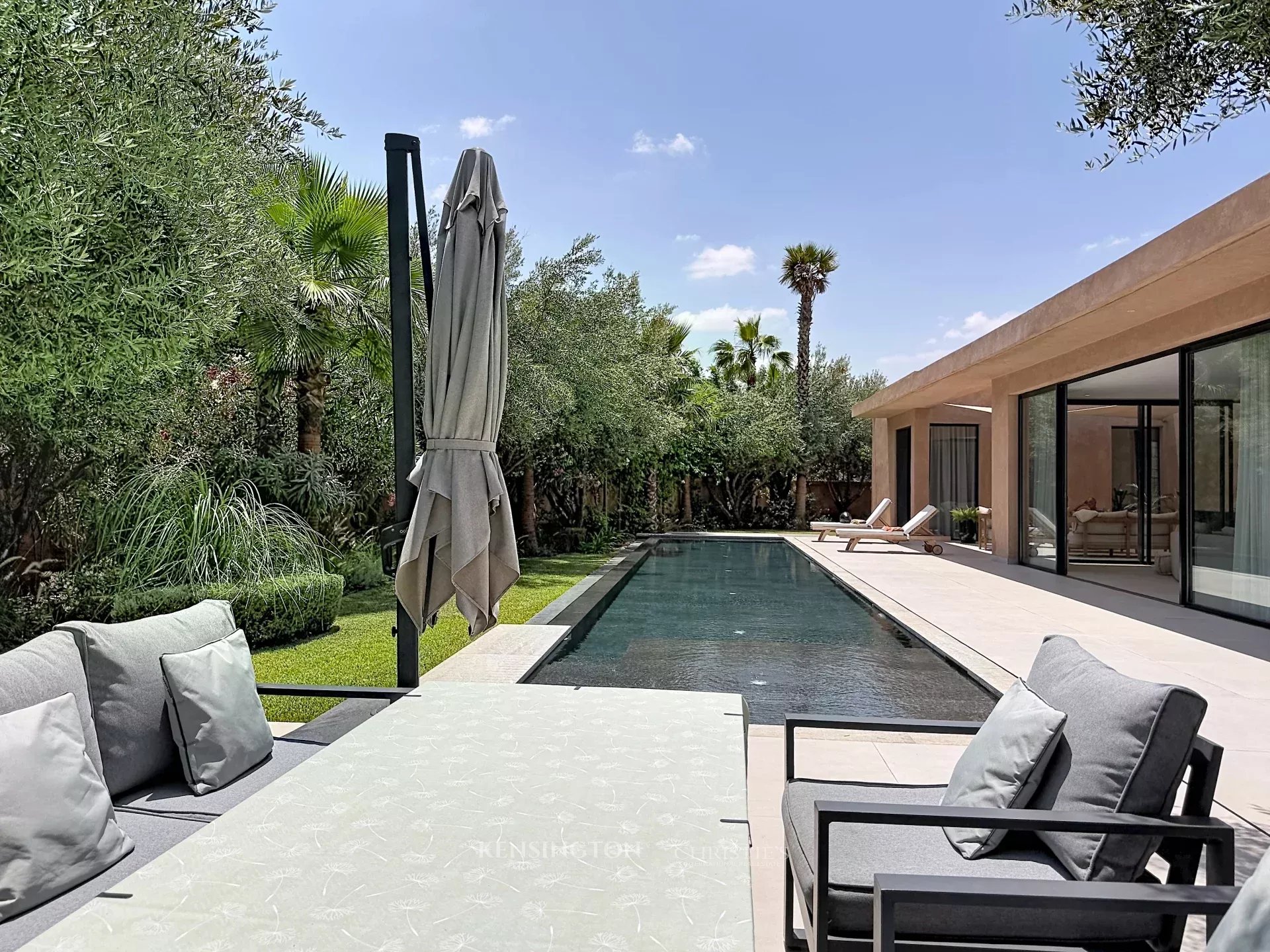 3 Bedroom Villa/Townhouse's Image 3