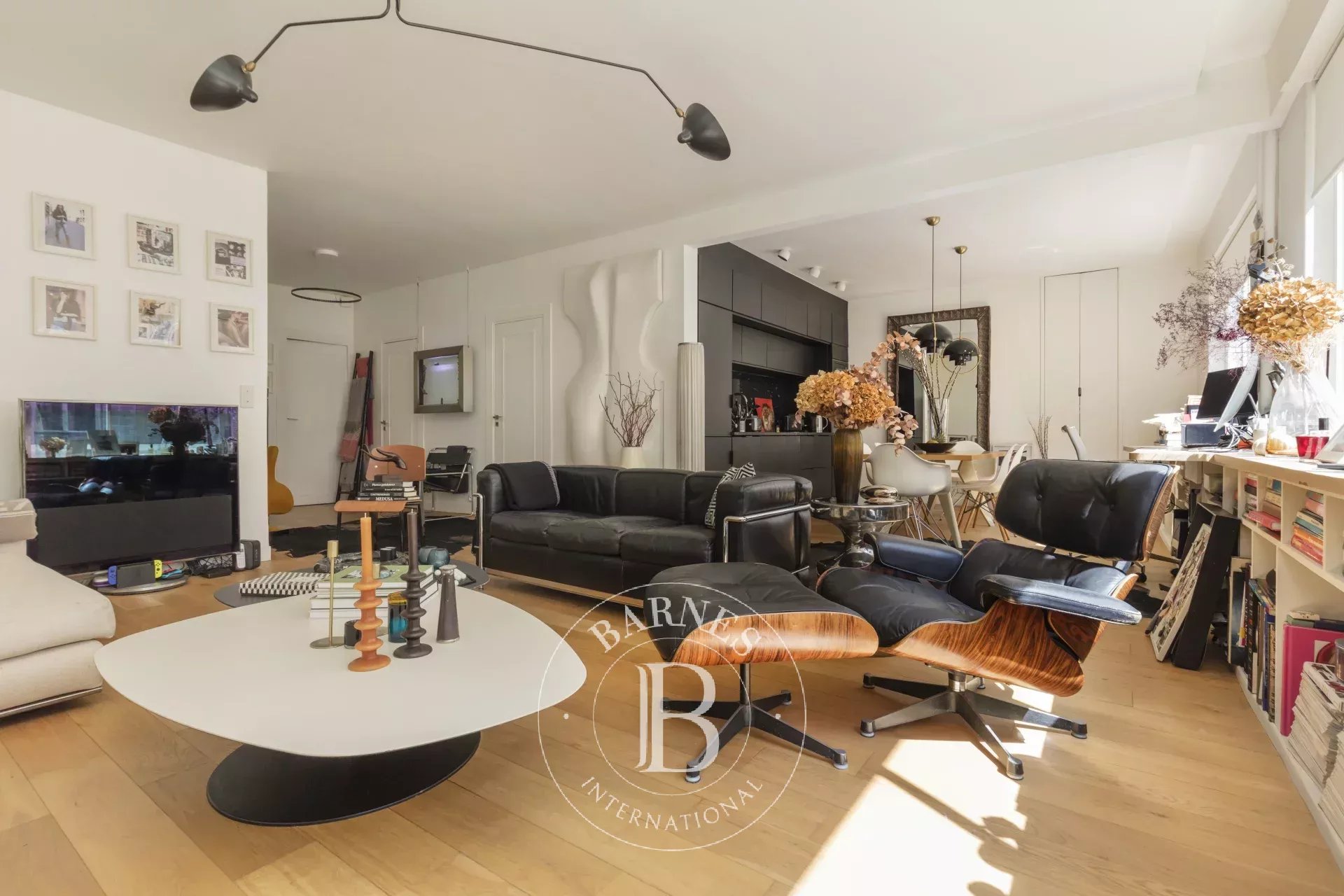 Daire Paris 8ème - picture 4