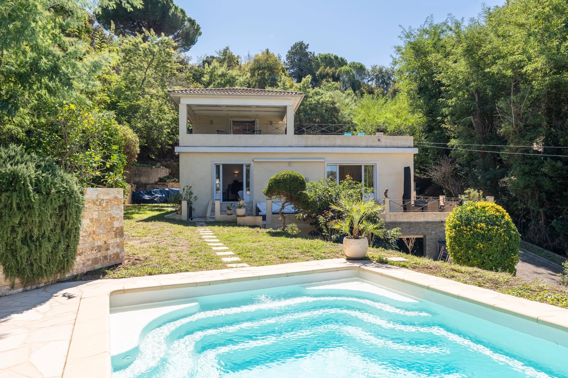 Maison À Vendre Super Cannes