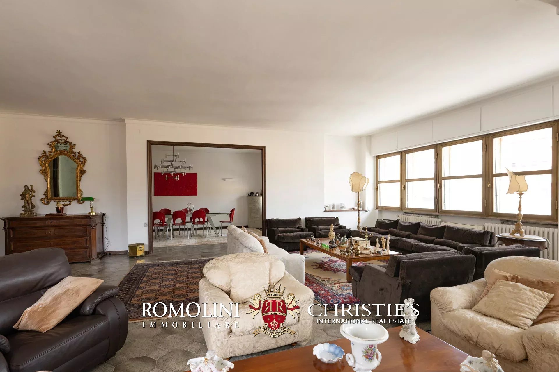4 Bedroom Apartment/Flat's Image 3