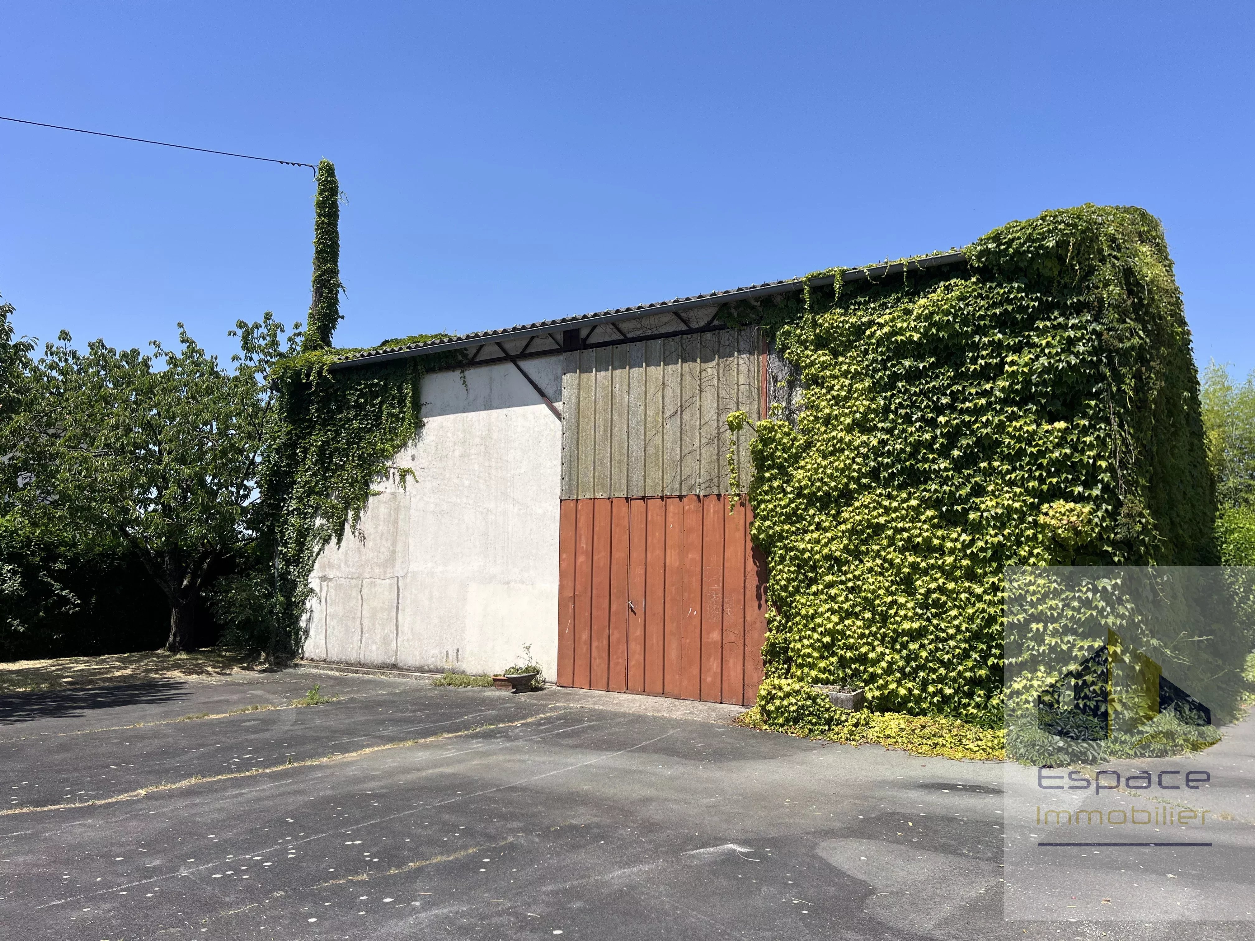 Sale Hangar Ciré-d'Aunis