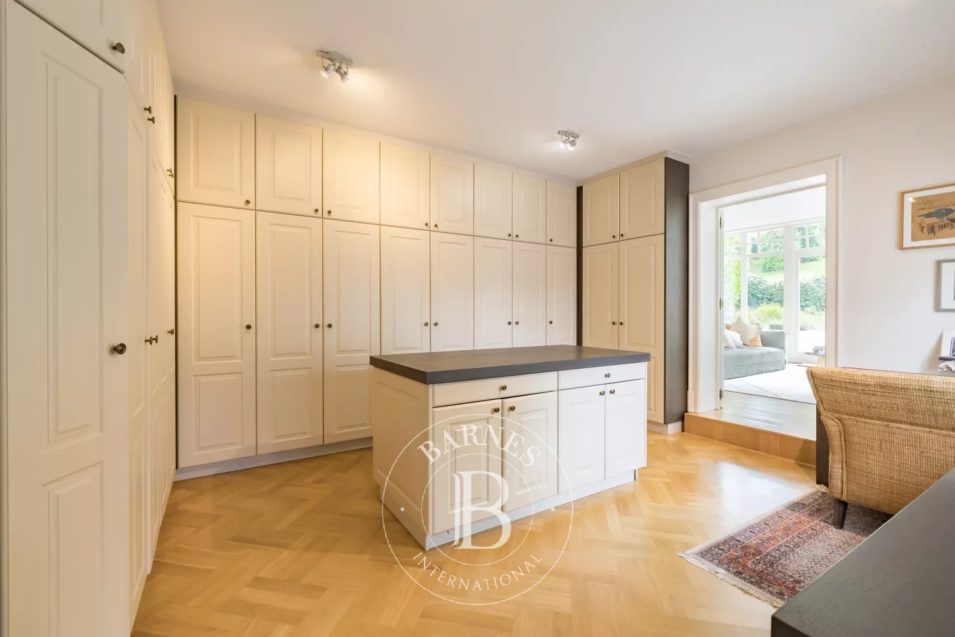 Charming villa in a sought-after neighborhood of Lasne.
