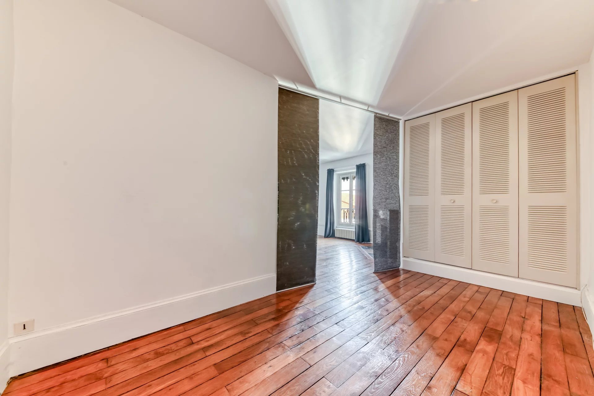 482475 Vente Lyon 6ème