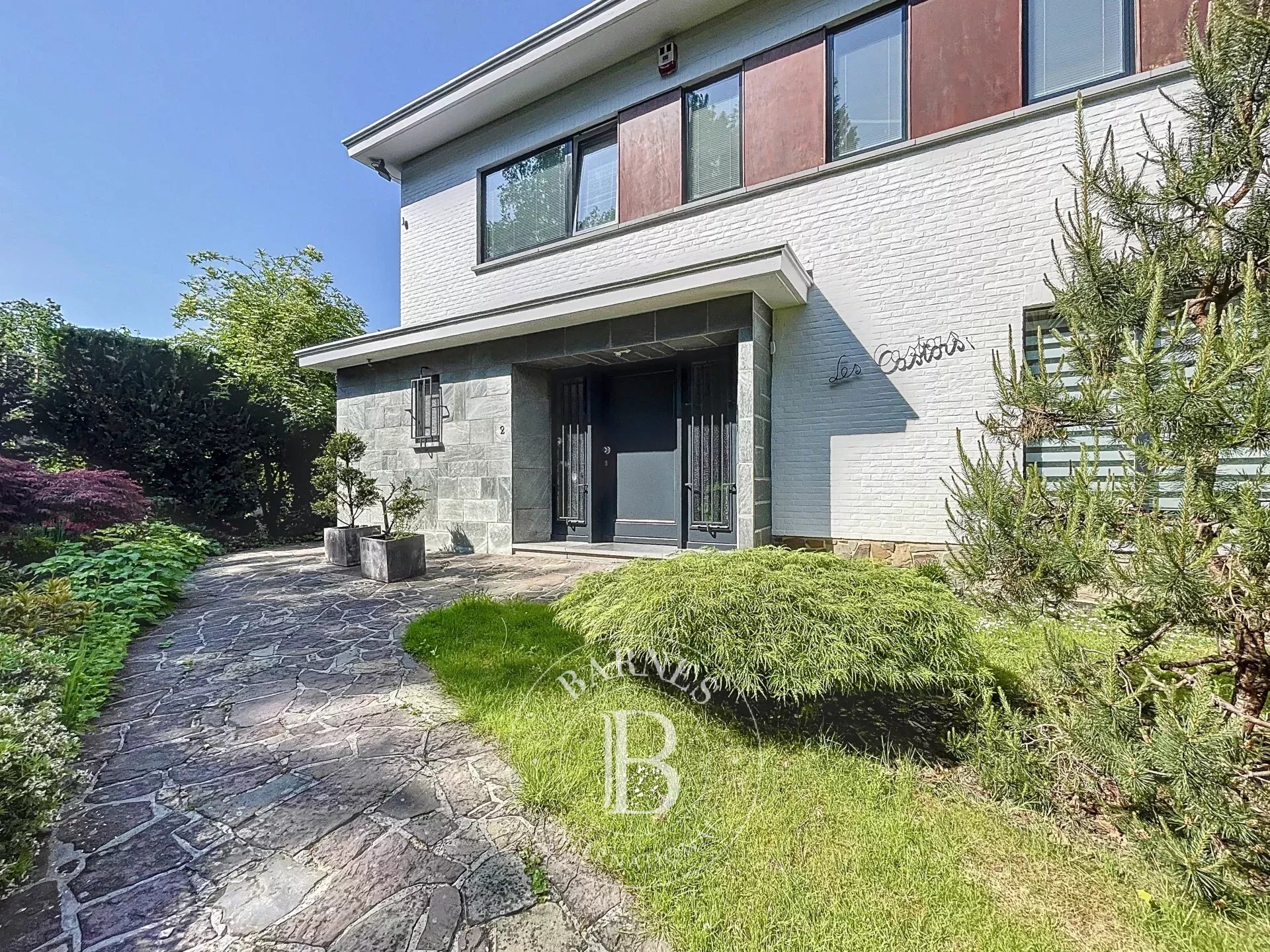 Uccle- Exceptionnelle Maison darchitecte rénovée à vendre