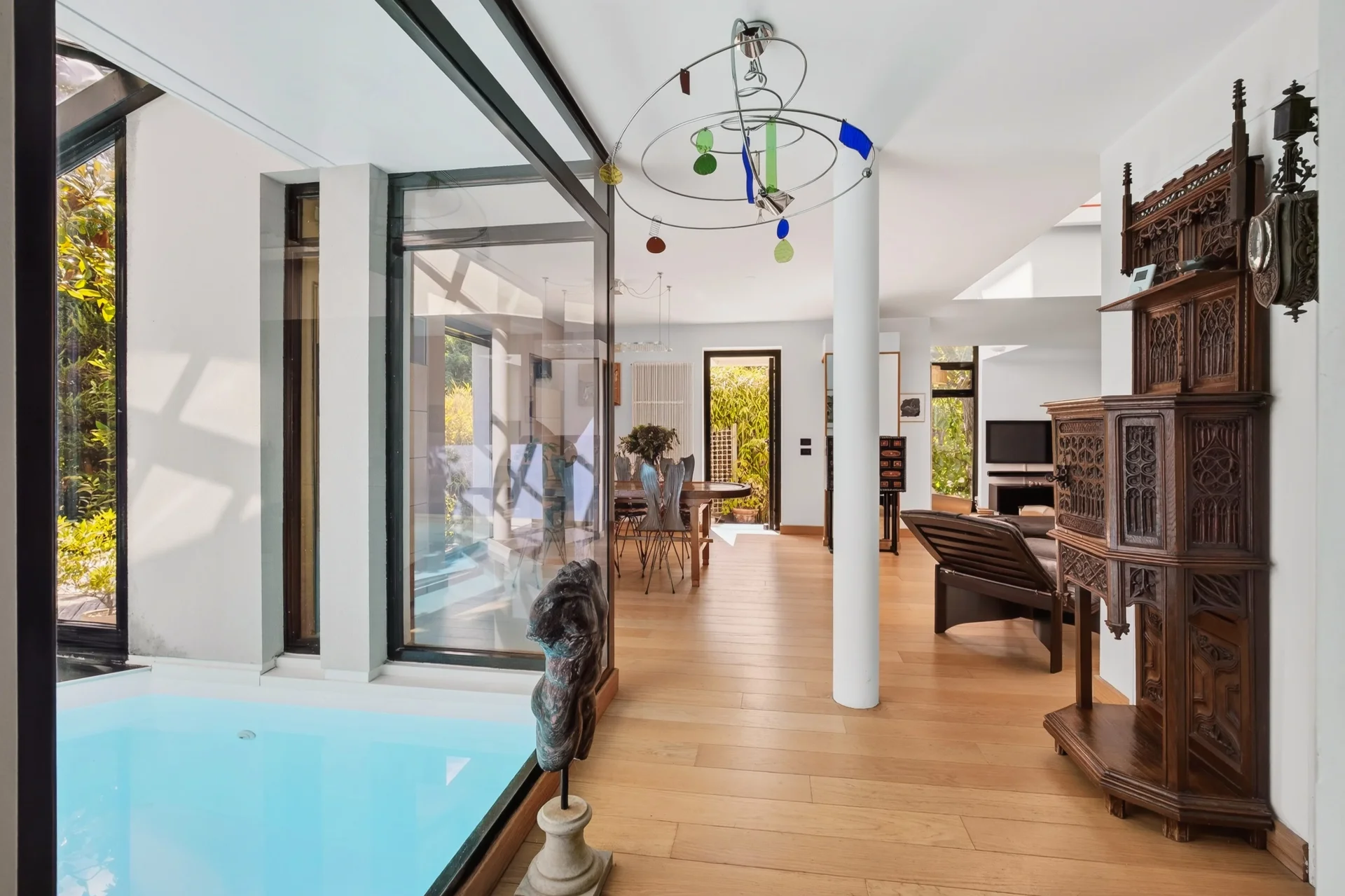 Rueil-Malmaison - MONT-VALÉRIEN limite SURESNES- EXCLUSIVITE