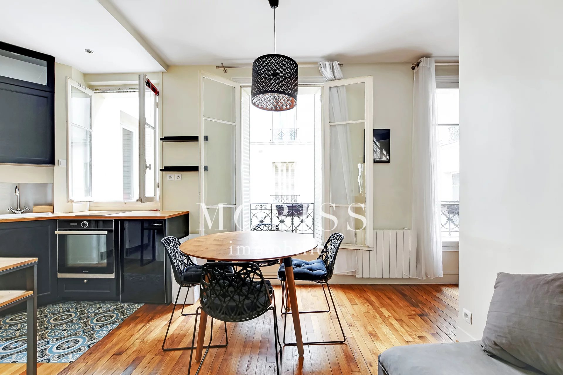 APPARTEMENT DEUX PIÈCES - 75018 PARIS - Image Array