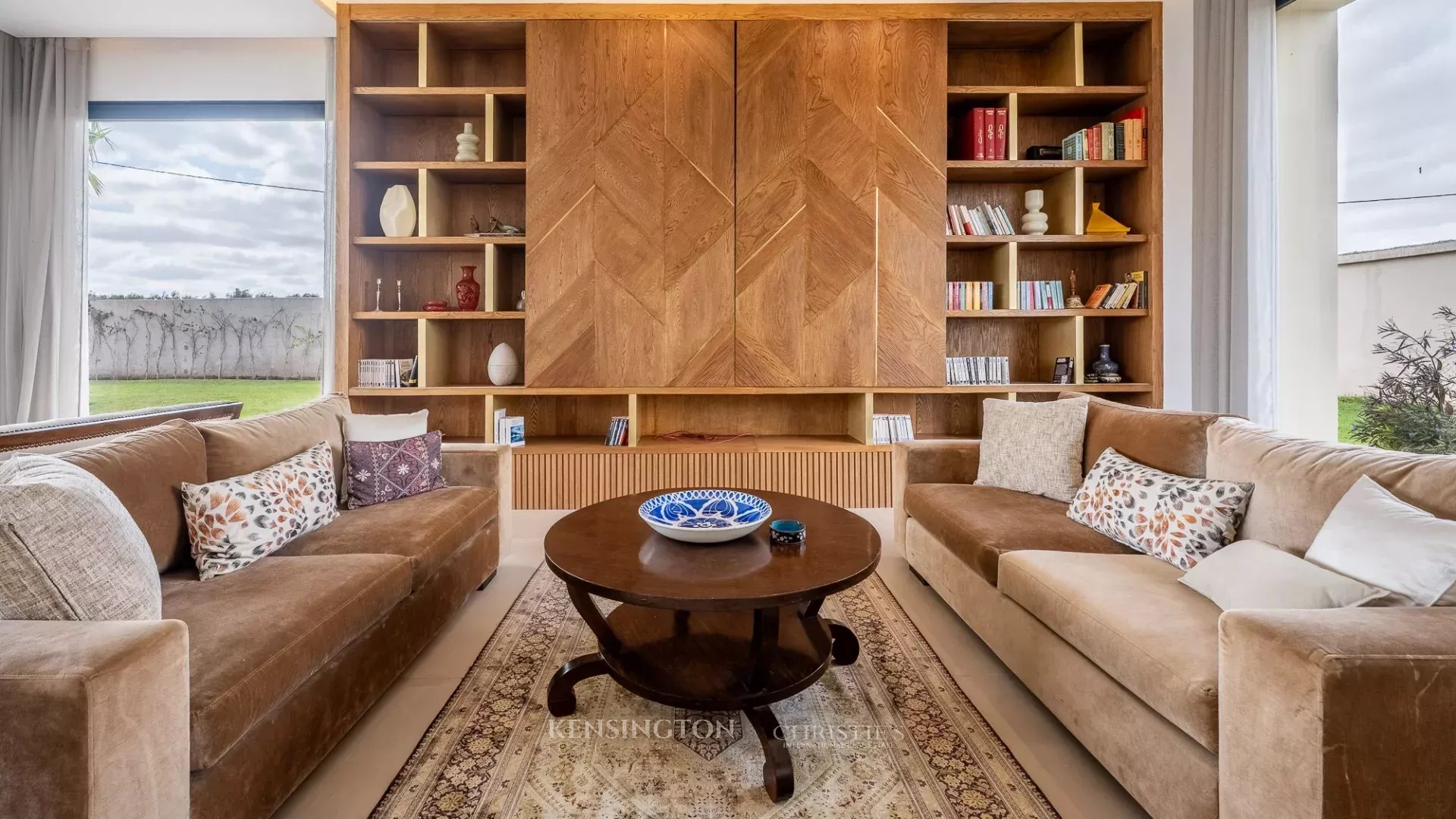 4 Bedroom Villa/Townhouse's Image 9