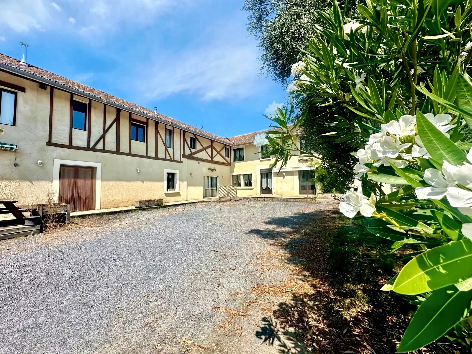 Village house for sale Haget, Gers