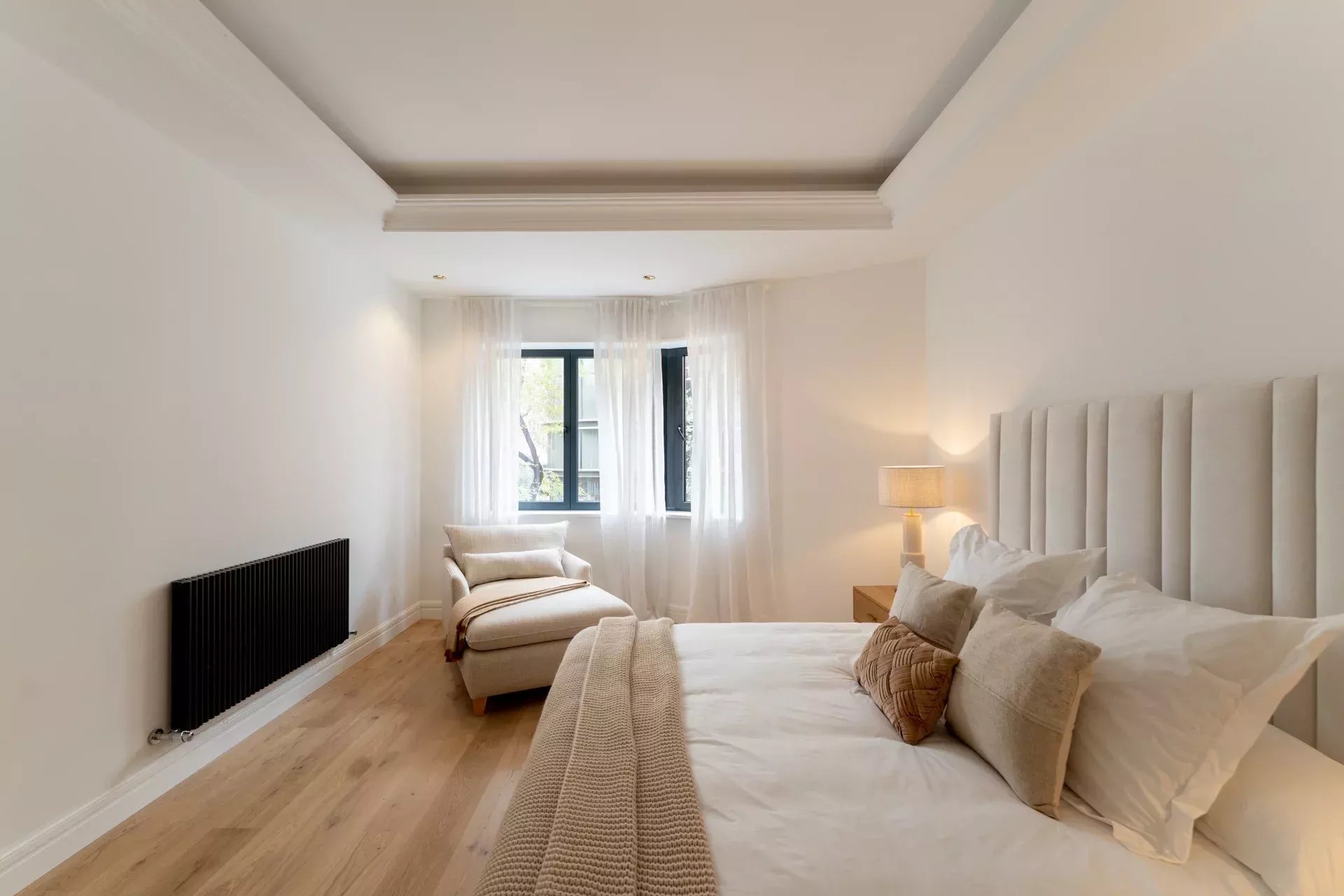 Brand New Exclusive Luxury Property on the Golden Mile - picture 28