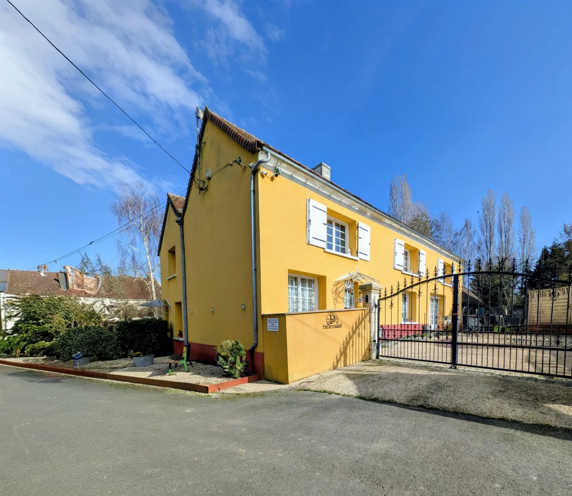 Agence immobilière de 