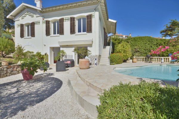 Luxury Provencal Villa in Cannes: A Timeless Family Estate with Pool — photo 4