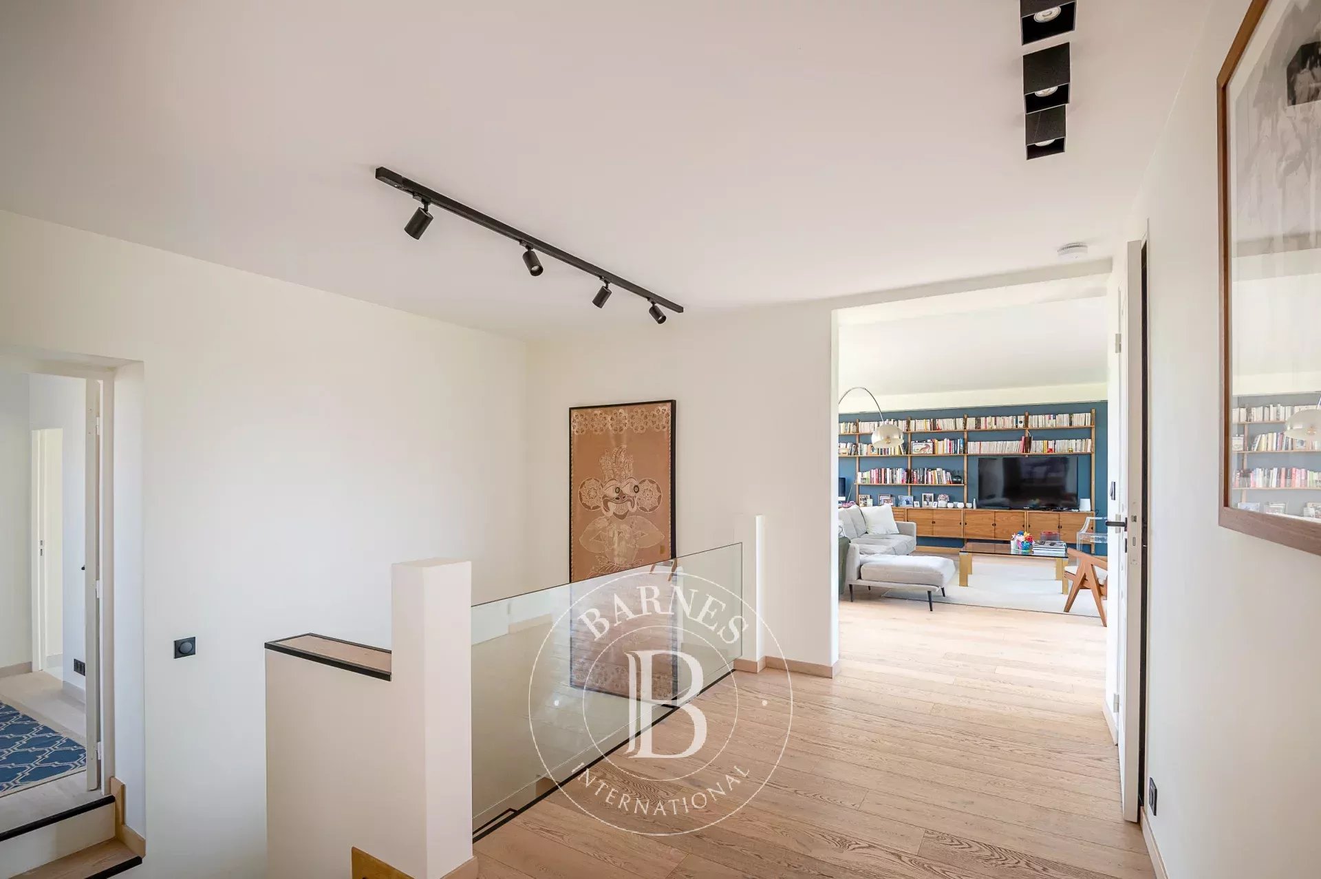 Daire Neuilly-sur-Seine - picture 15 title=