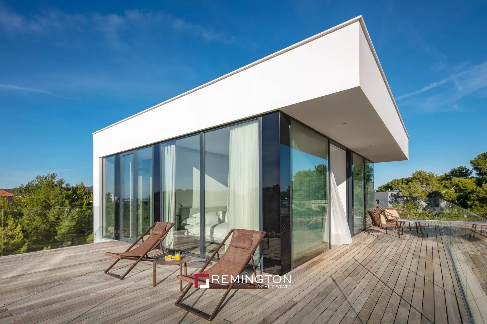 4 Bedroom Villa/Townhouse's Image 7