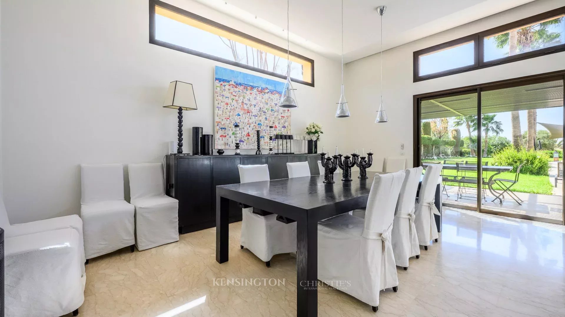 4 Bedroom Villa/Townhouse's Image 11
