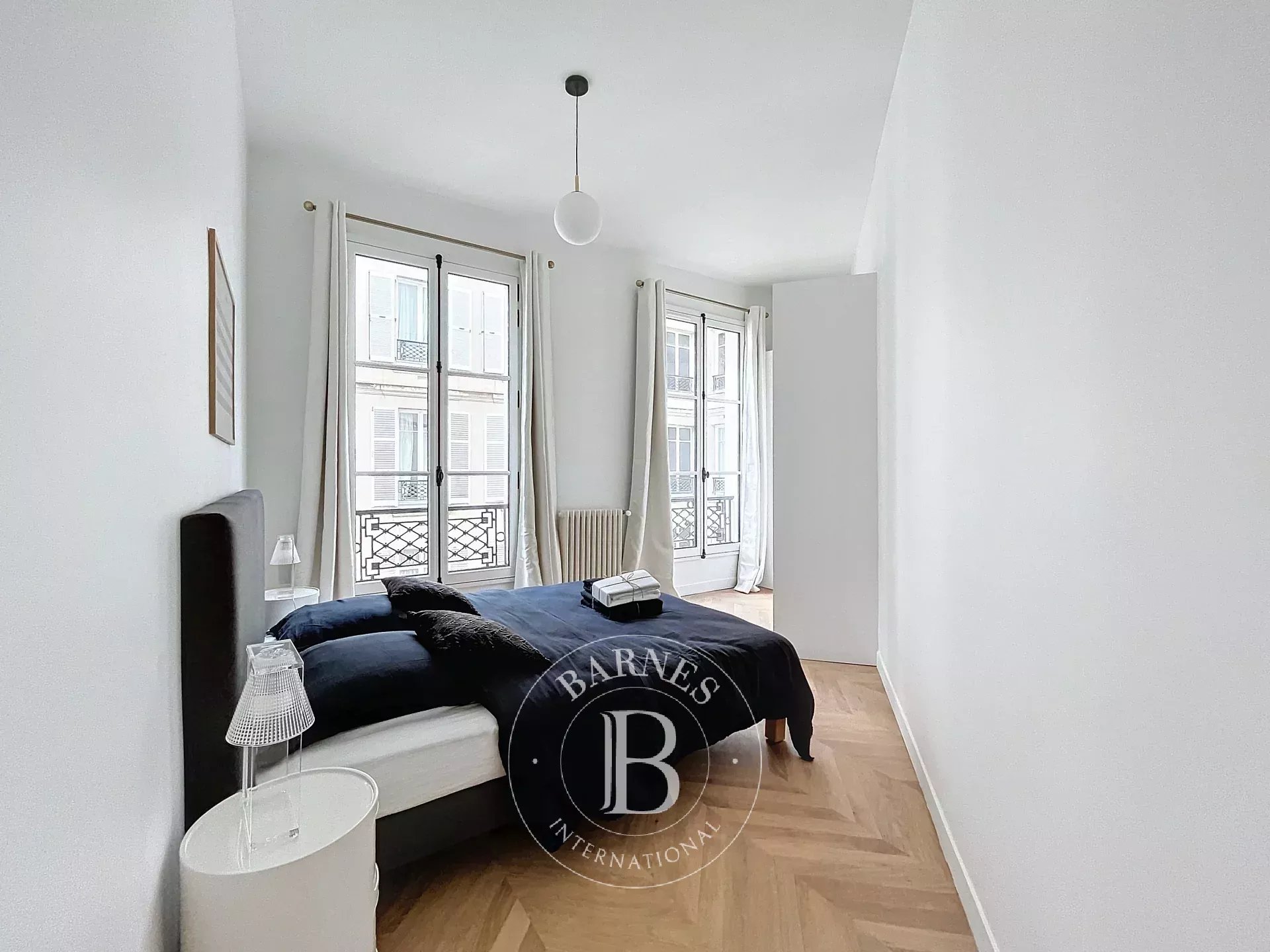 Daire Paris 8ème - picture 9