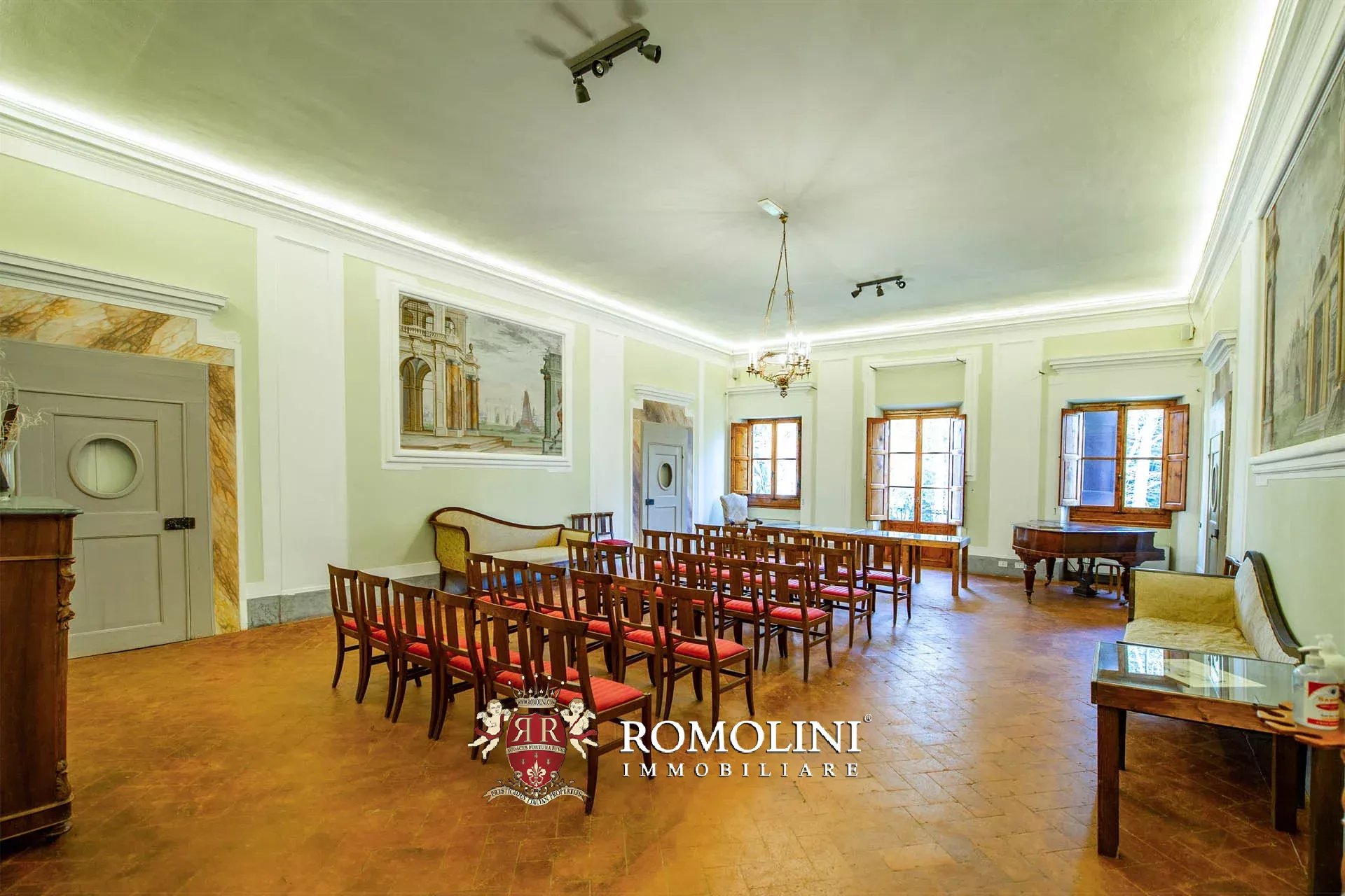 22 Bedroom Villa/Townhouse's Image 18