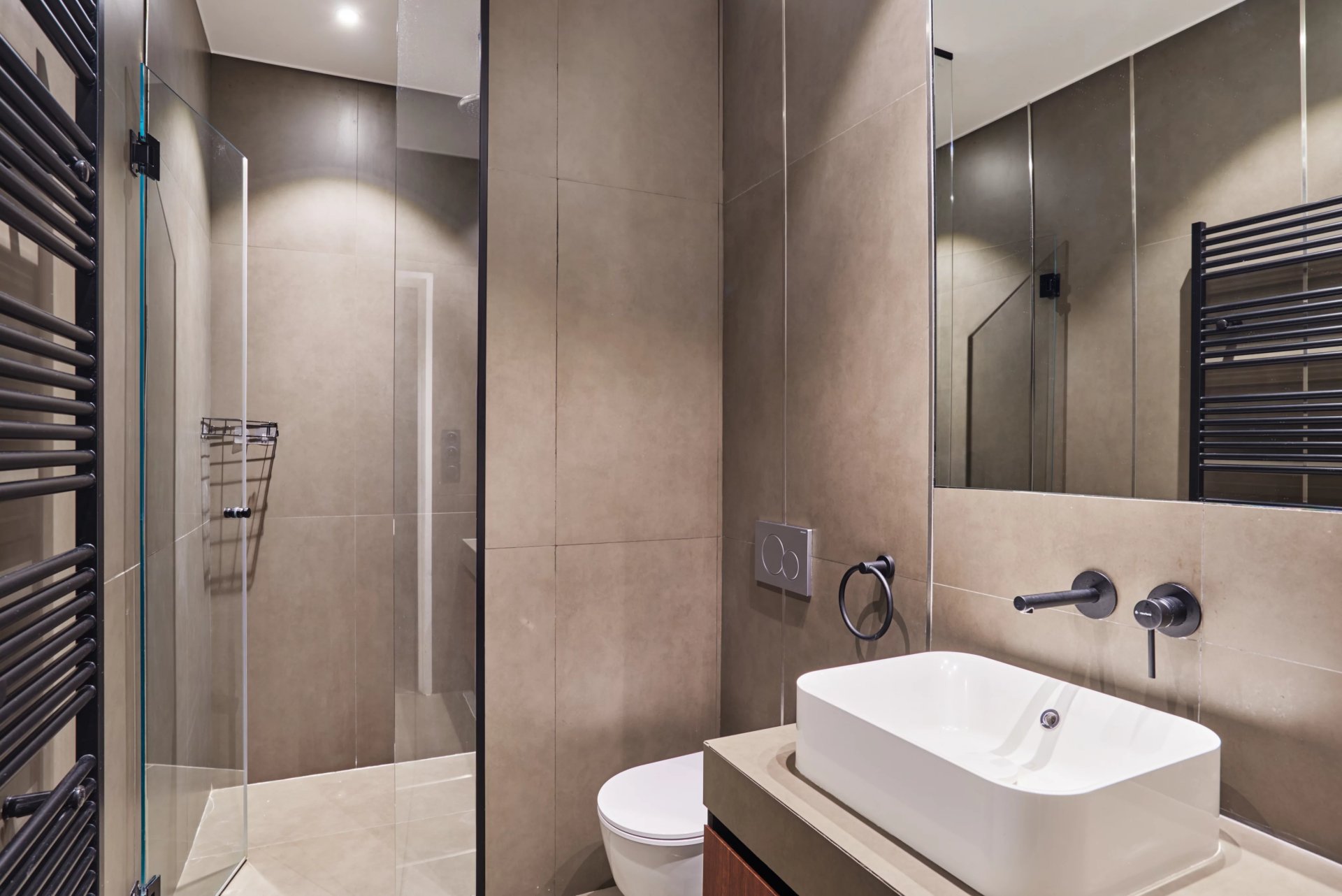 4 Bedroom Apartment/Flat's Image 16