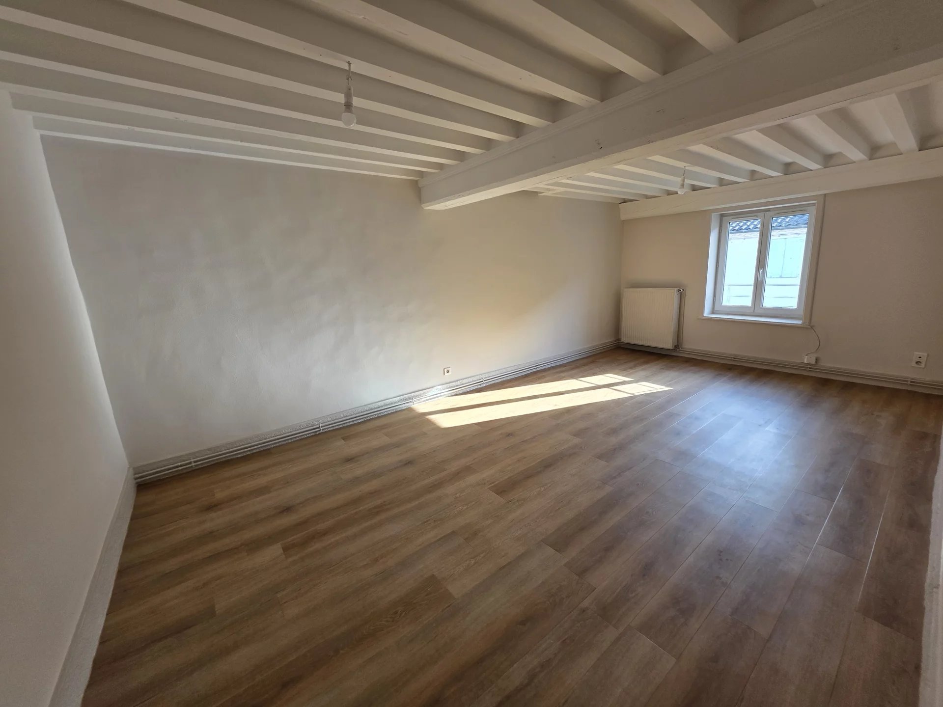 Location Appartement Beaujeu