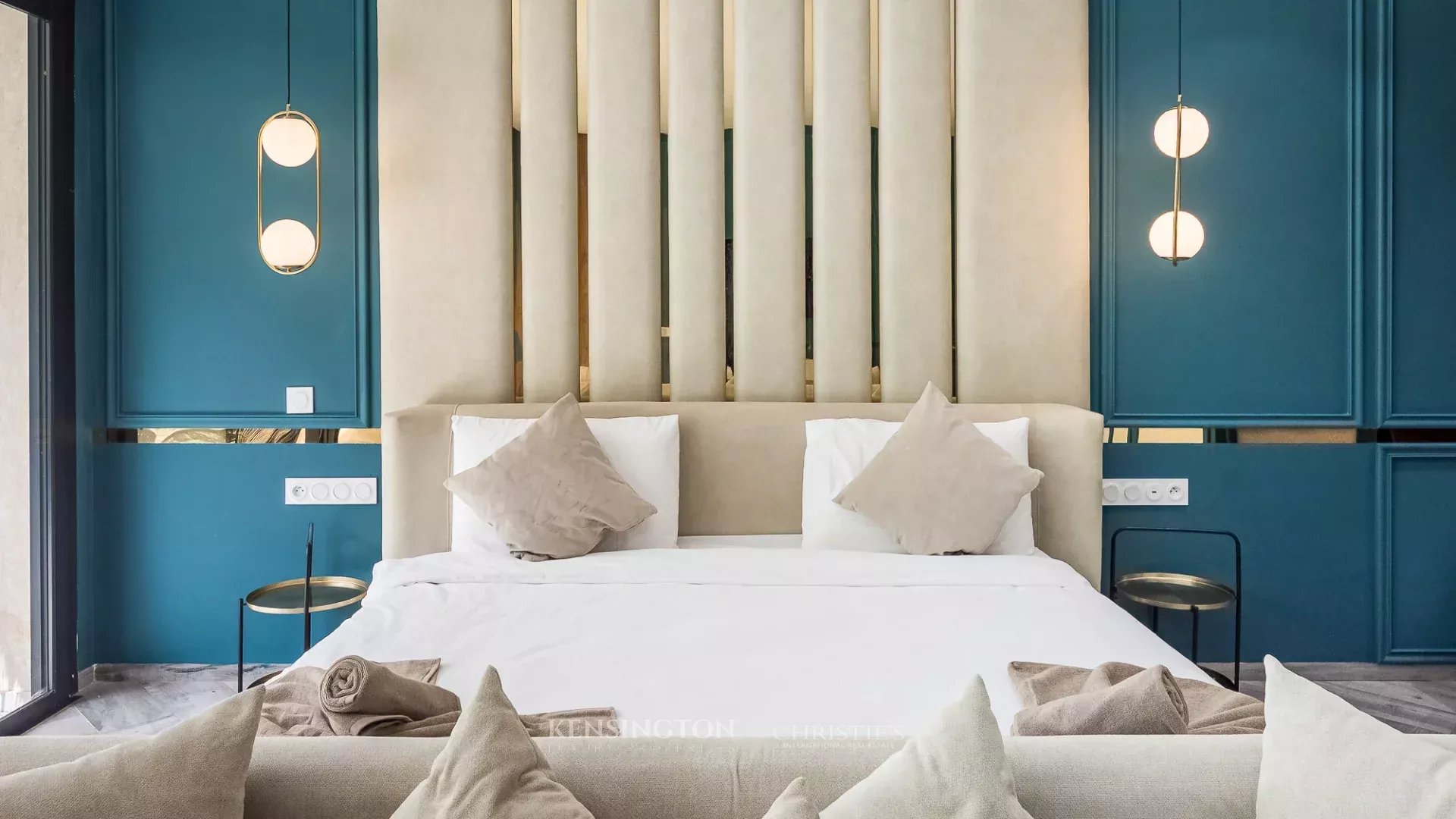 5 Bedroom Villa/Townhouse's Image 24