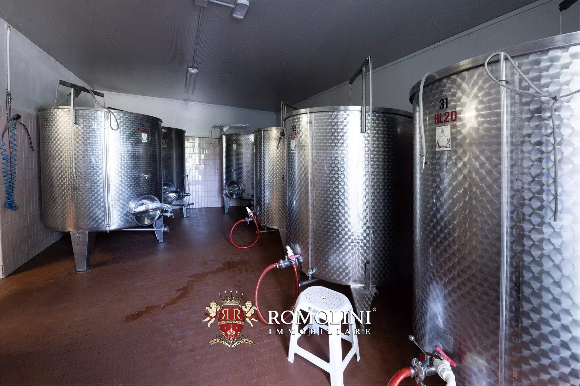 3 Bedroom Vineyard's Image 22