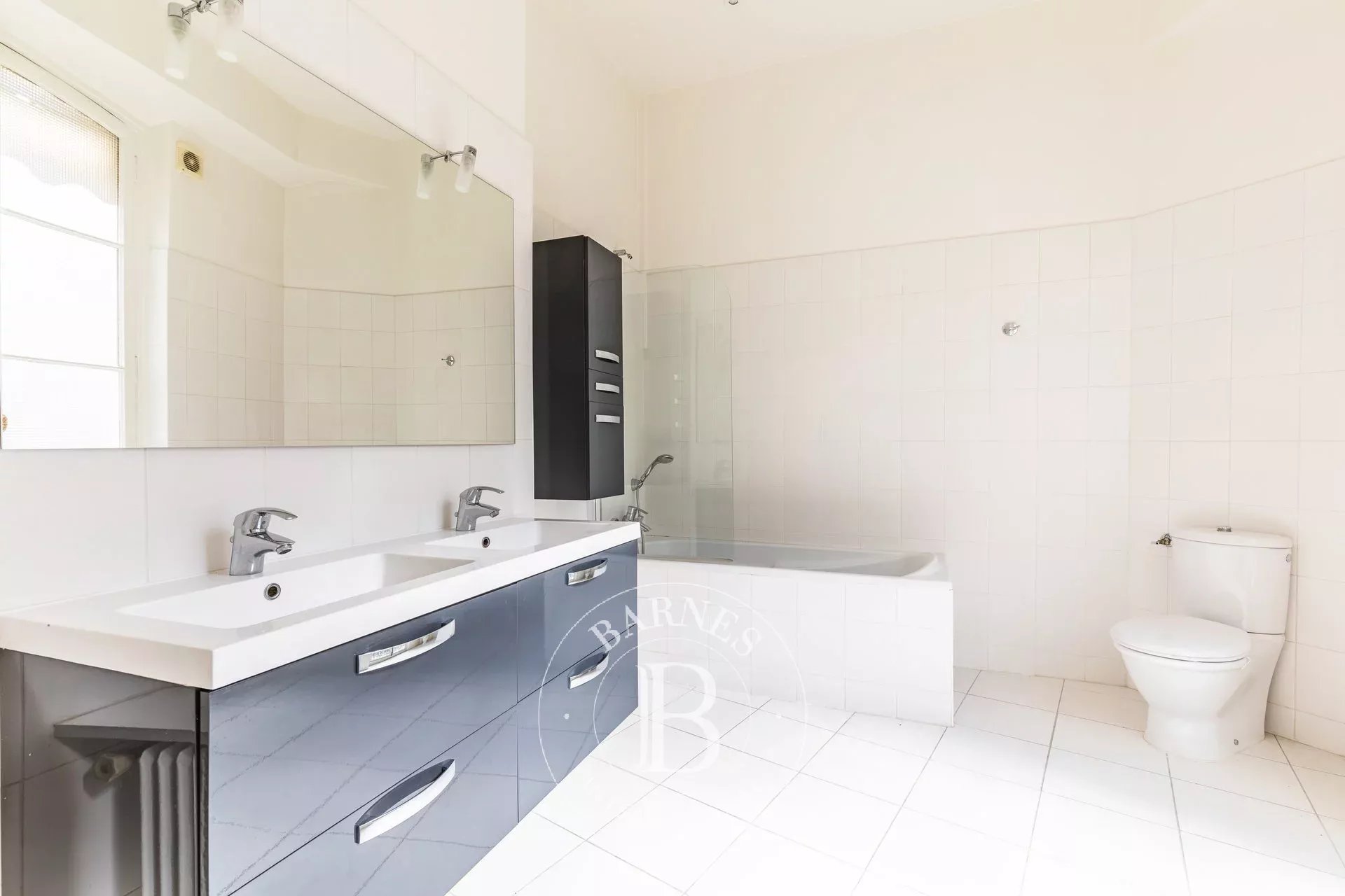 Daire Paris 8ème - picture 5