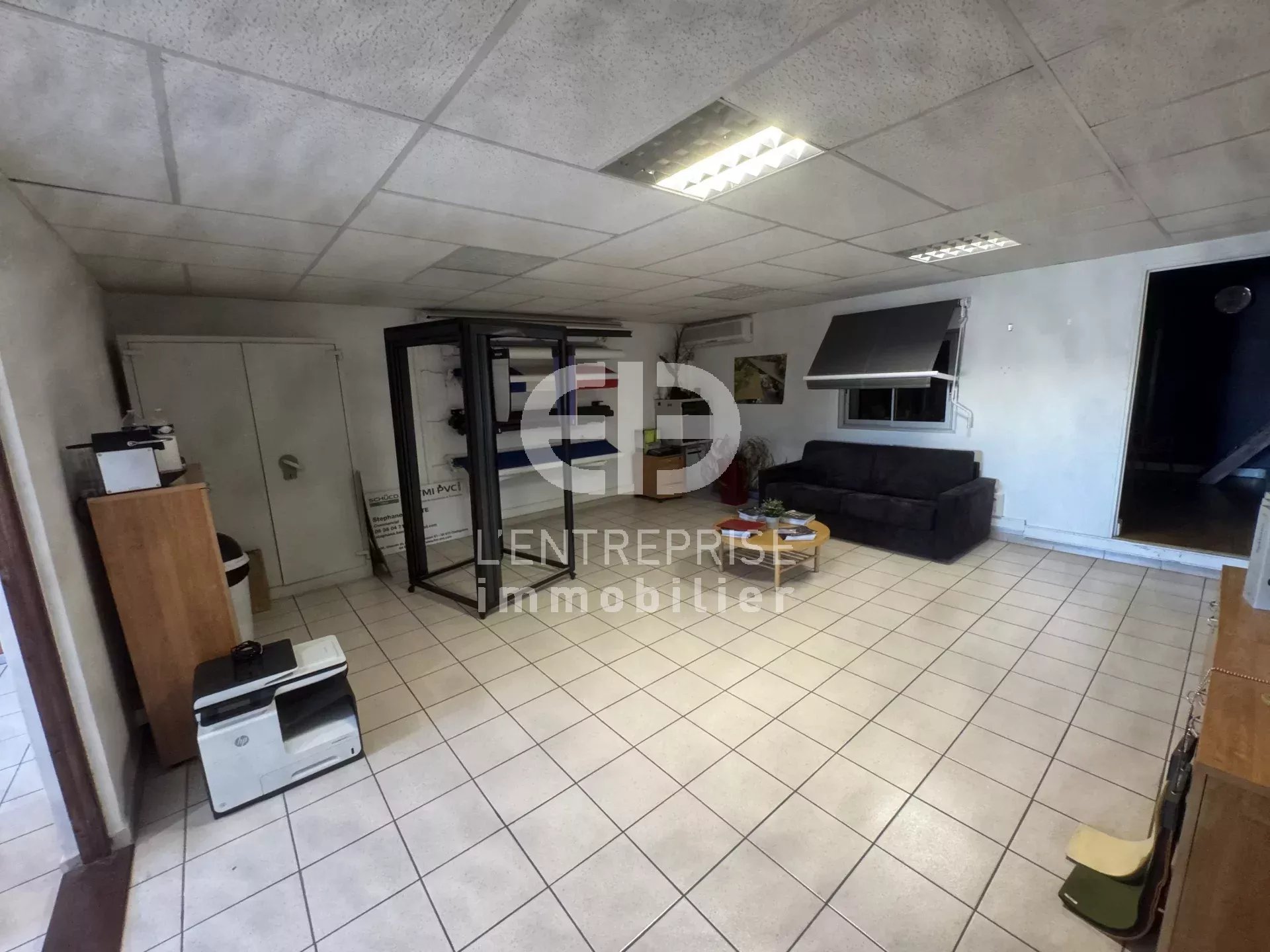 Location Entrepôt Saint-Laurent-du-Var