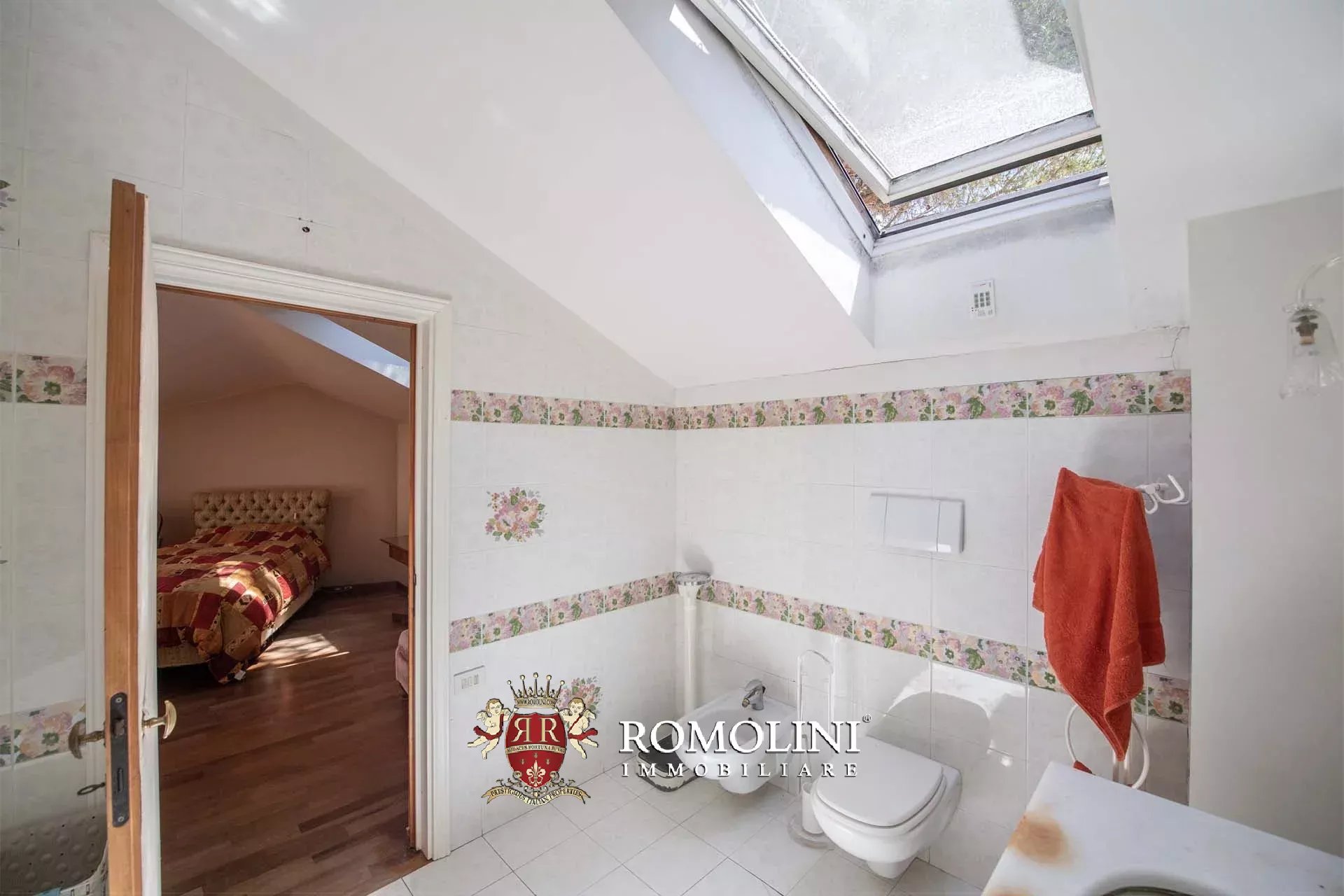 4 Bedroom Villa/Townhouse's Image 37