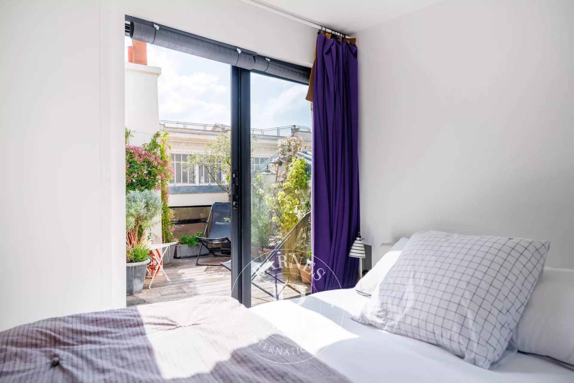 Daire Paris 3ème - picture 22