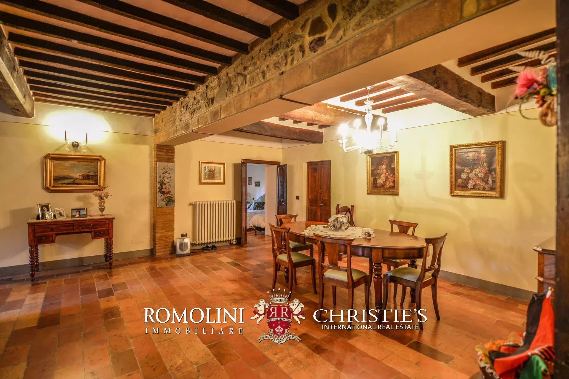 7 Bedroom Villa/Townhouse's Image 81