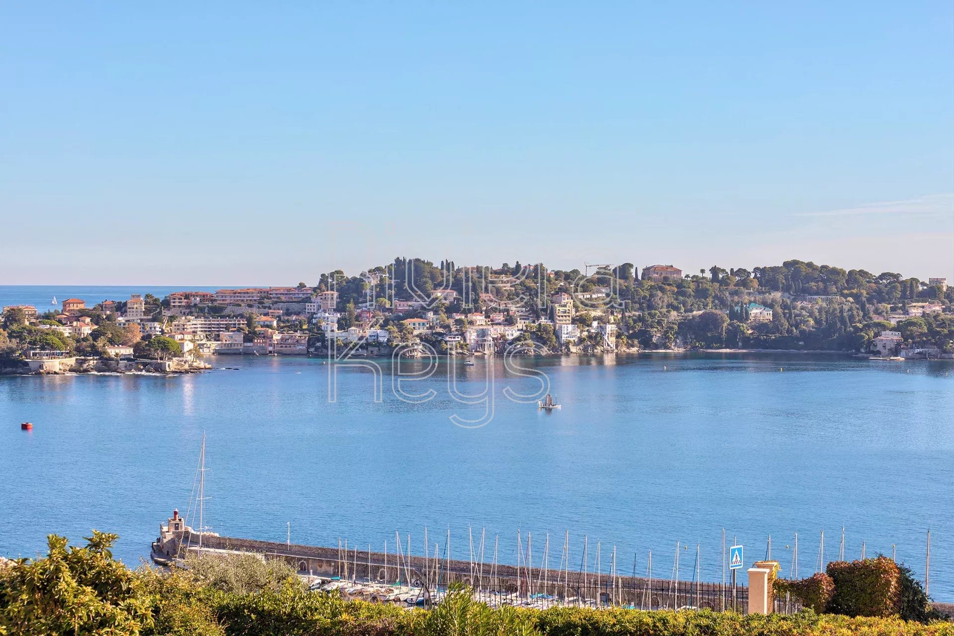 VILLEFRANCHE-SUR-MER: 3:a med panoramautsikt över Medelhavet och pool, Villefranche-sur-Mer