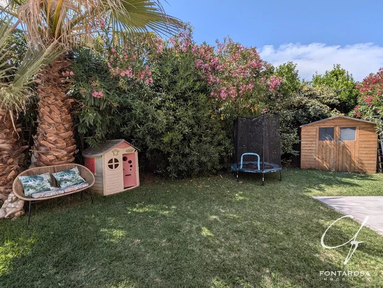 Charming 5-Room House in Roquebrune-sur-Argens
