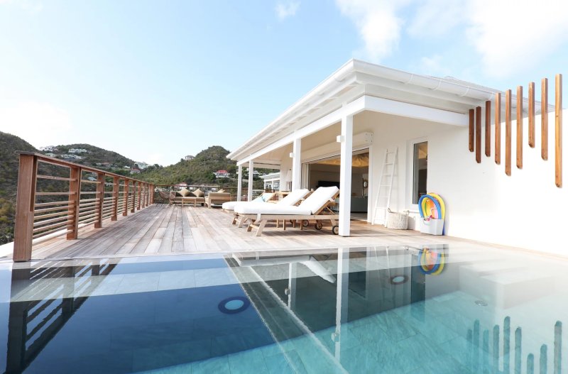 À louer Villa | Corossol - picture 2