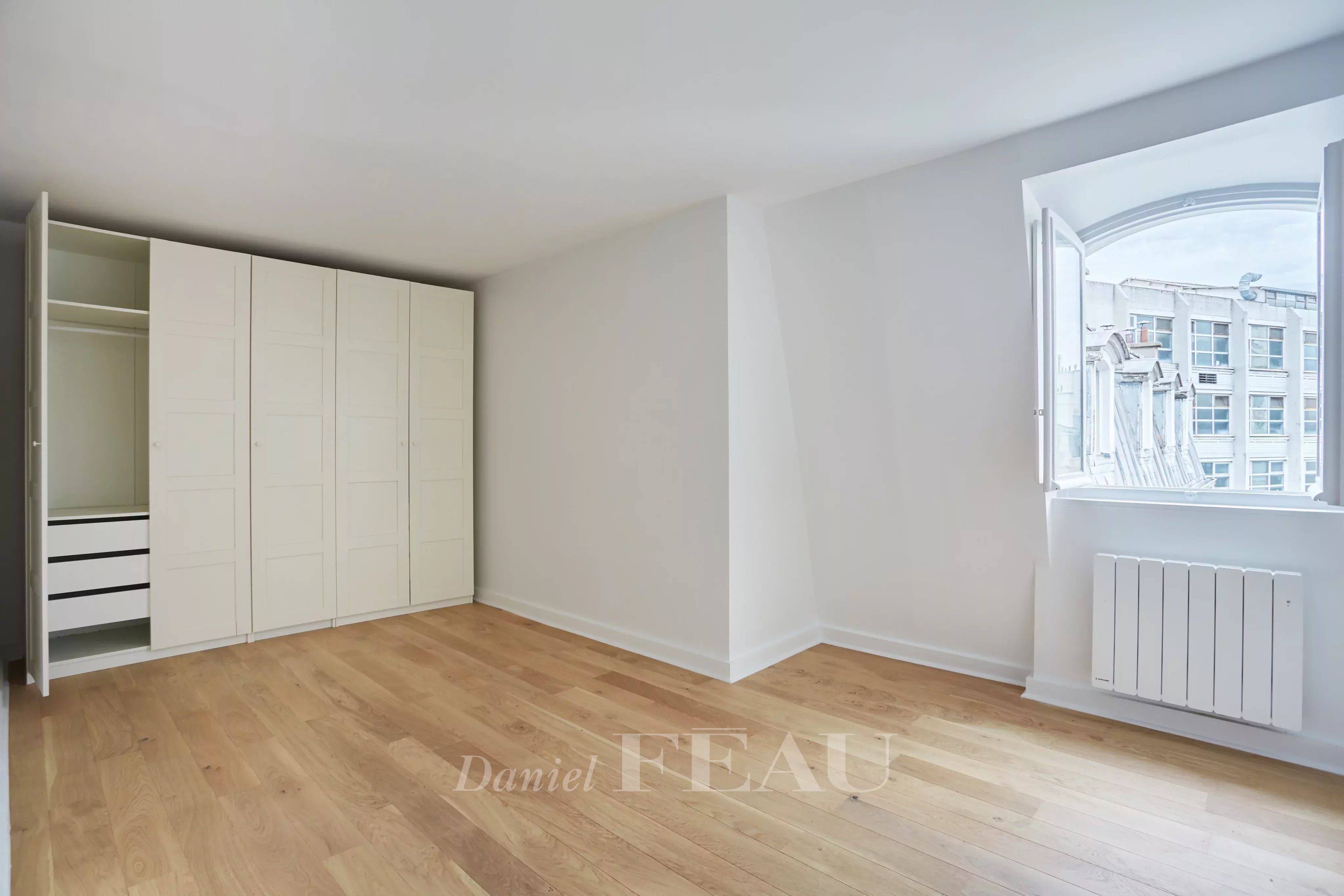 Location Appartement Paris 8ème