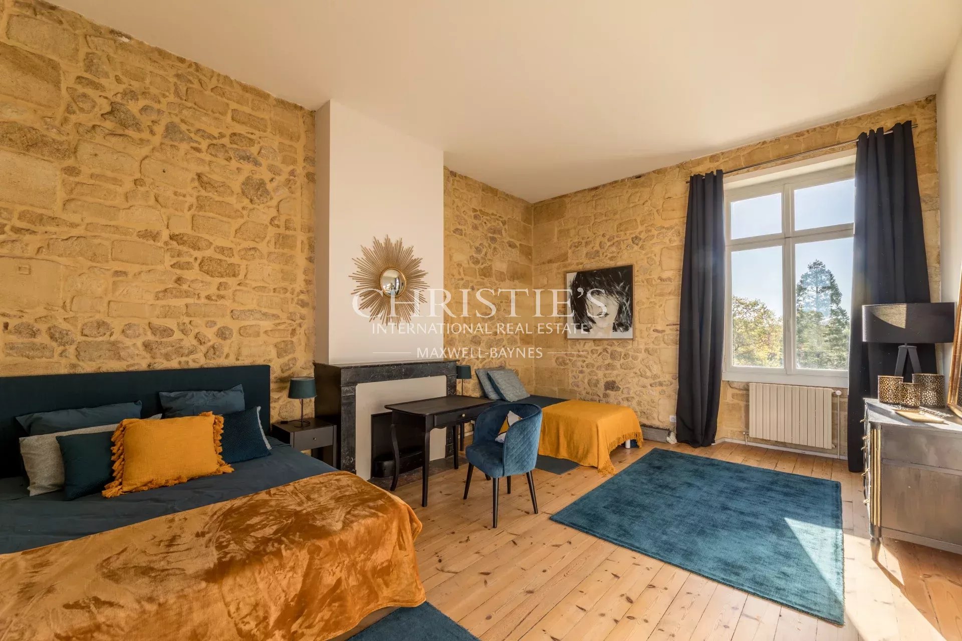 6 Bedroom Villa/Townhouse's Image 16