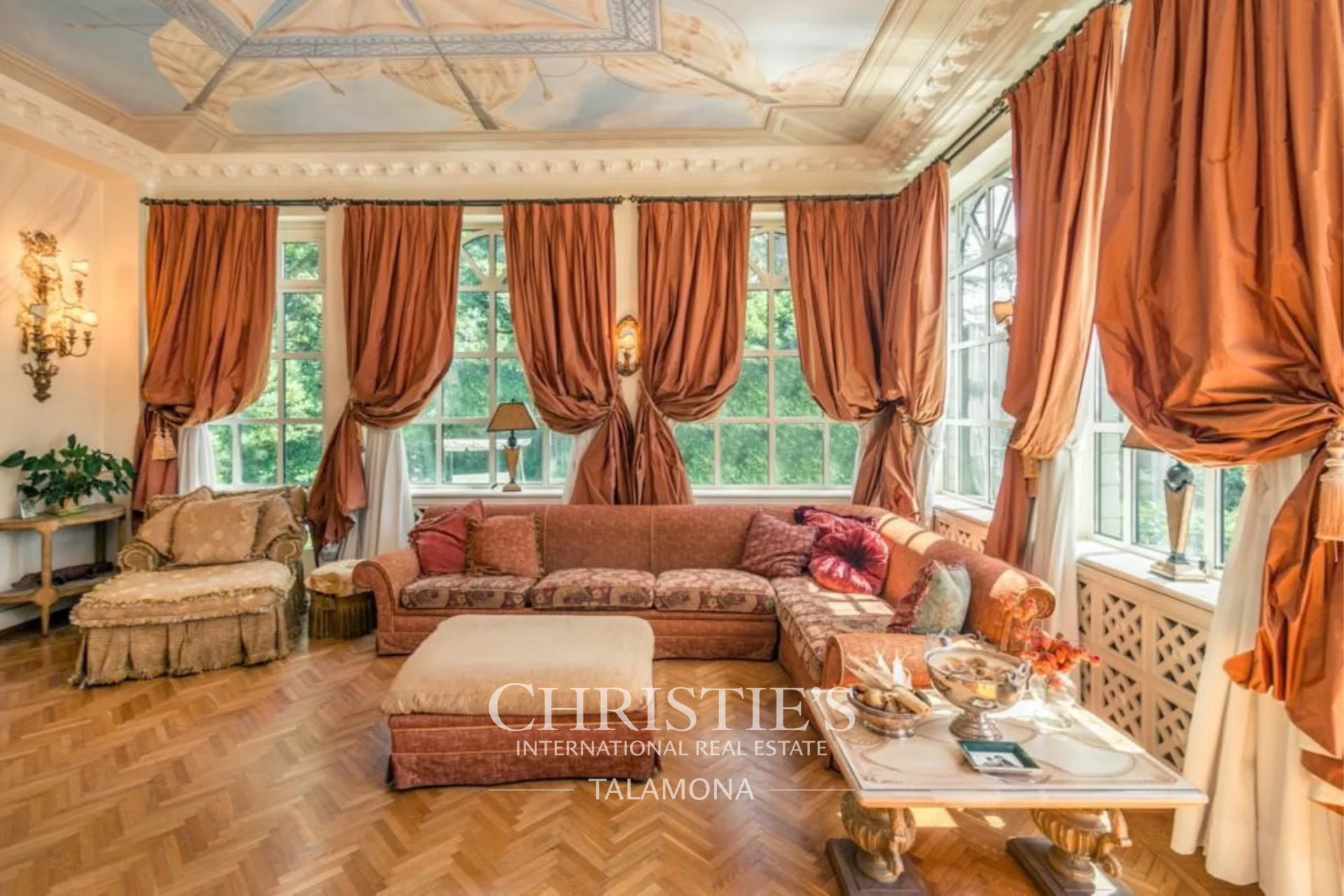 Villa/Townhouse's Image 6