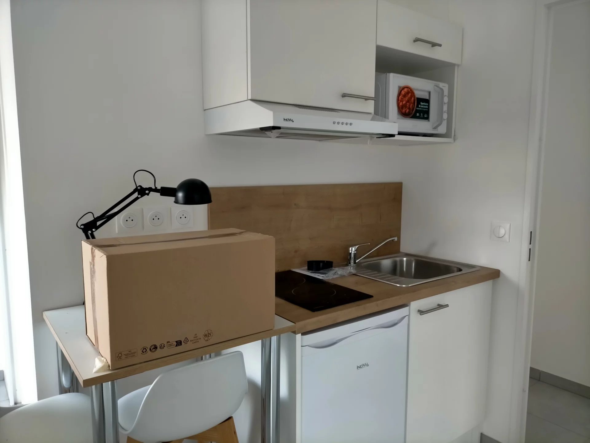 82356001 Location Lyon 7ème