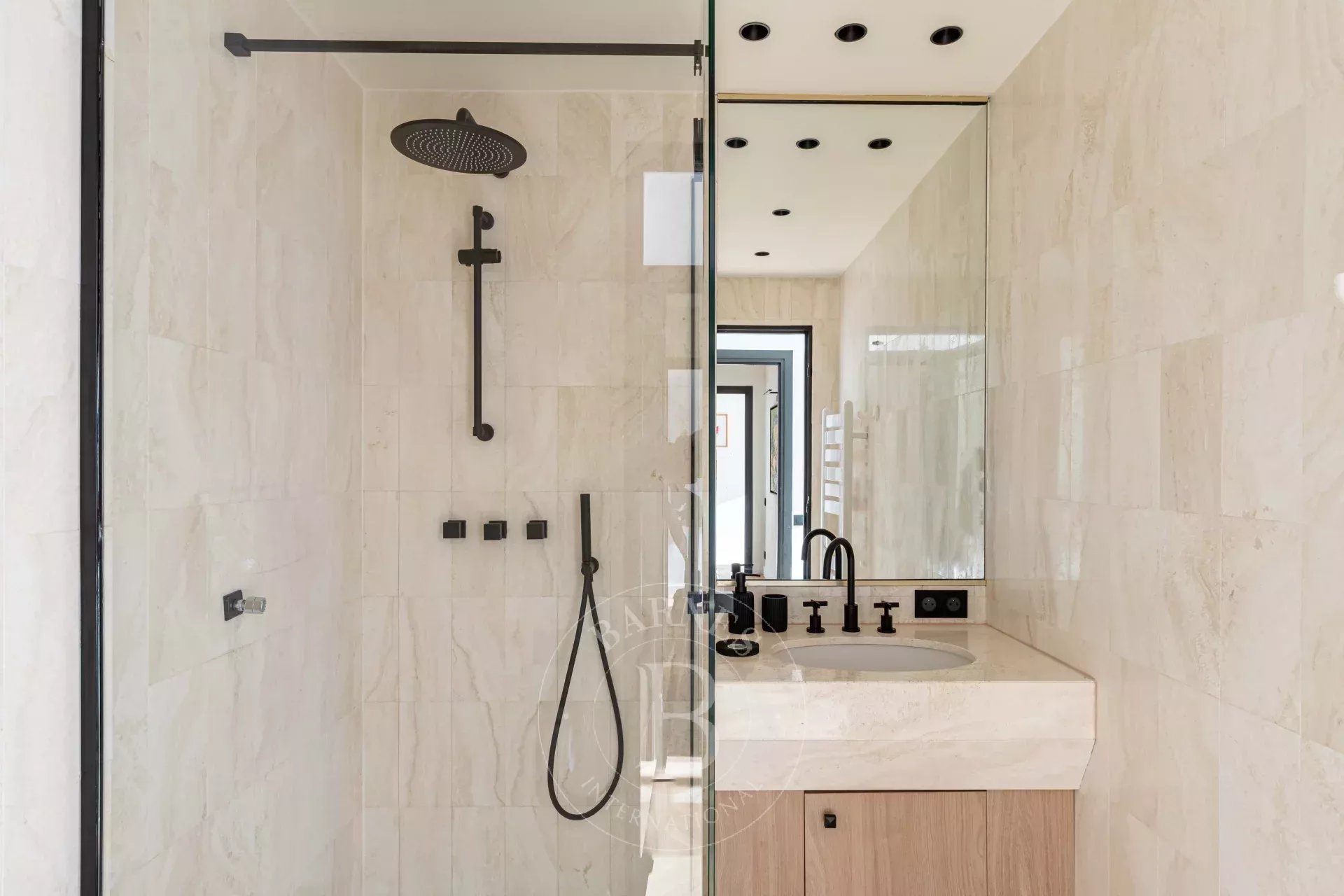 Daire Vallauris - picture 12