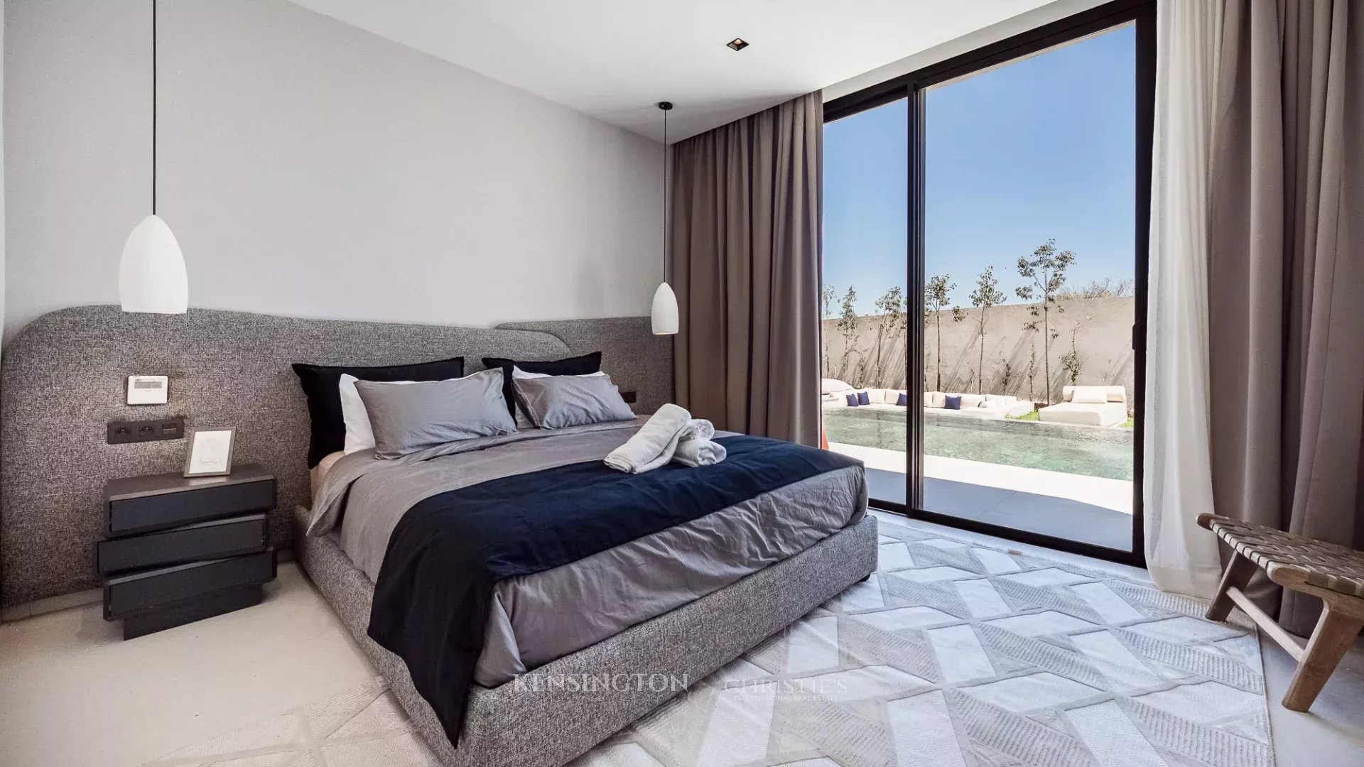 6 Bedroom Villa/Townhouse's Image 29